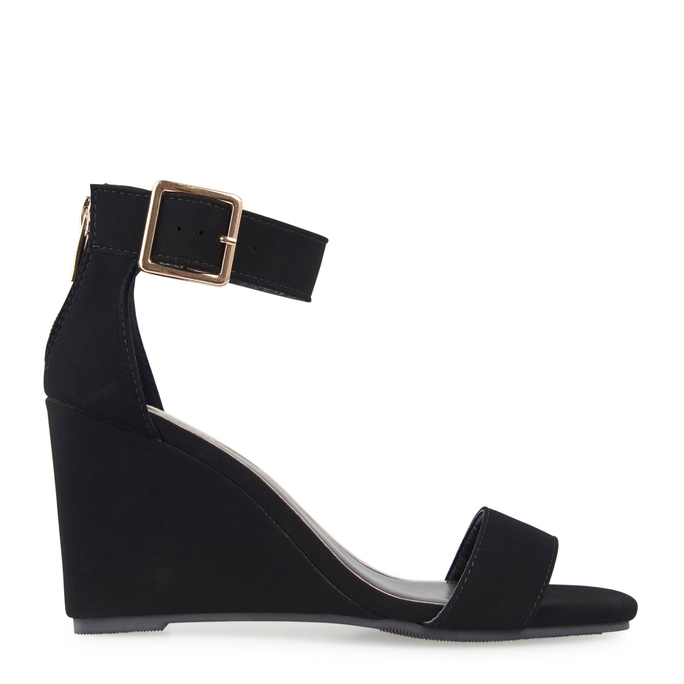 block heels truworths