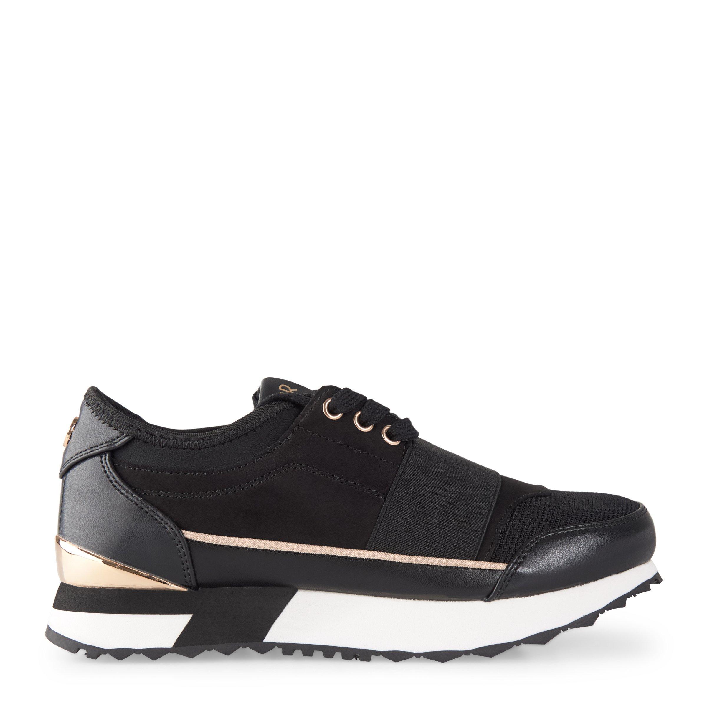 truworths sports shoes