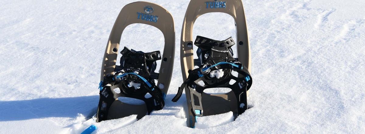 非常に高い品質 Tubbs メンズ Flex STP Kit Trail Walking Snowshoes