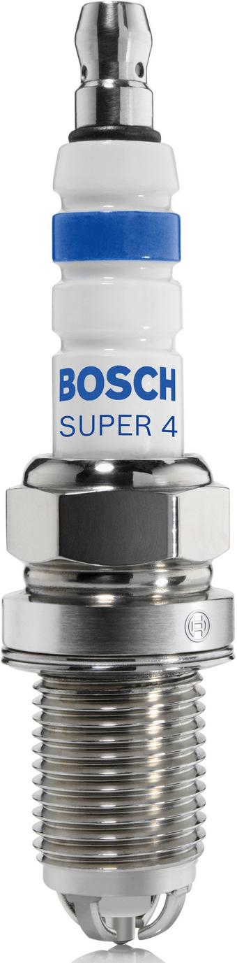 WR78 Bosch Super 4 Spark Plug x4 | Halfords UK