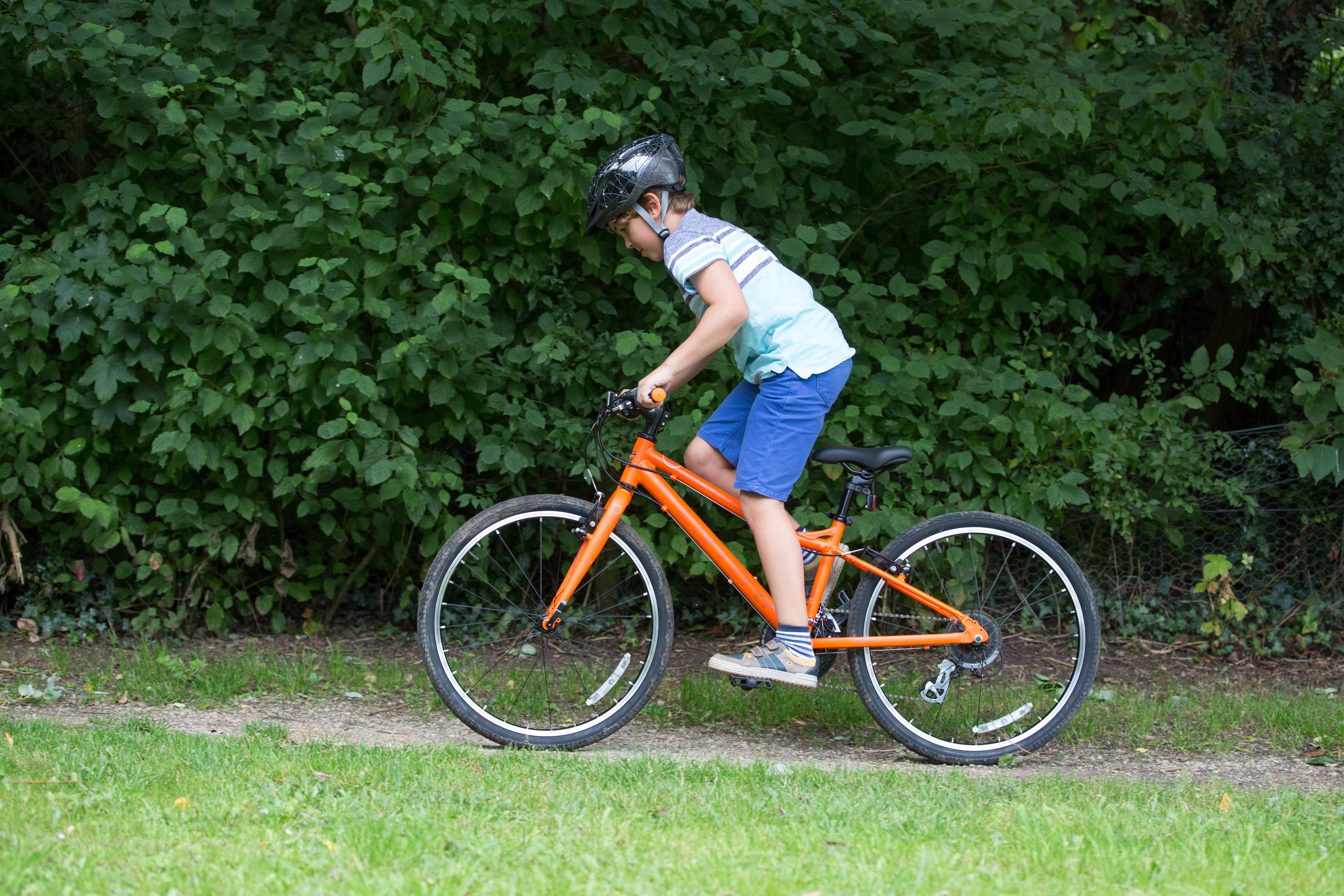 halfords carrera abyss