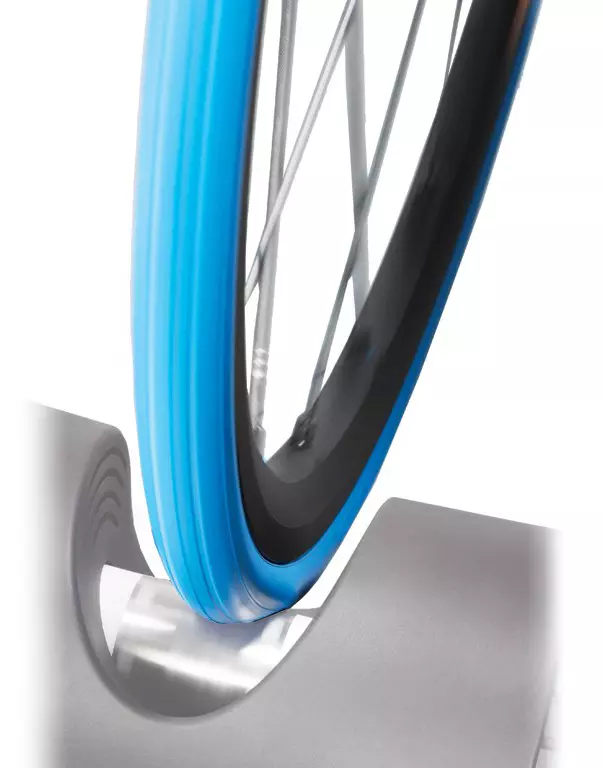 turbo trainer tyre and wheel