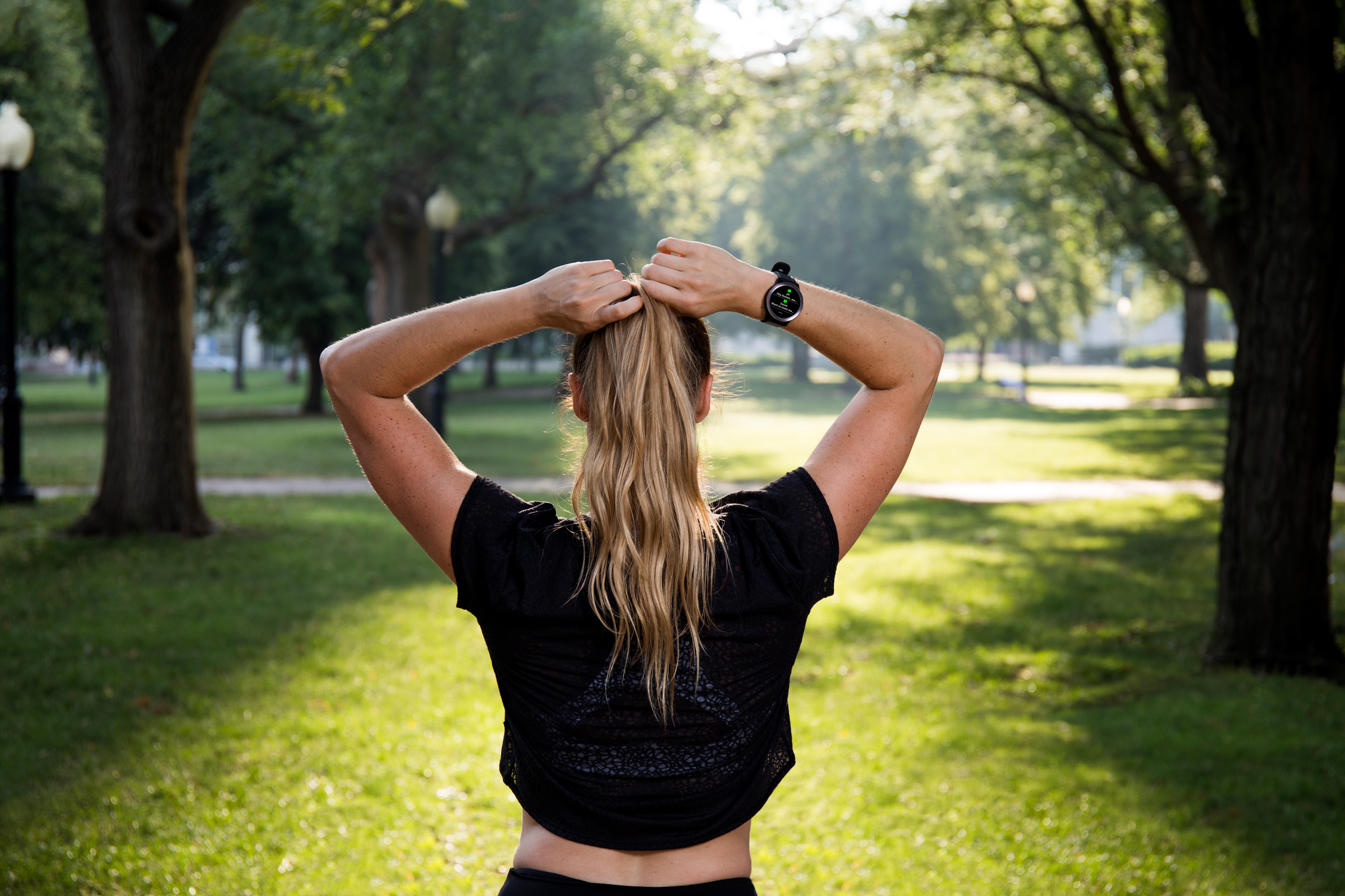 garmin vivoactive 3 halfords