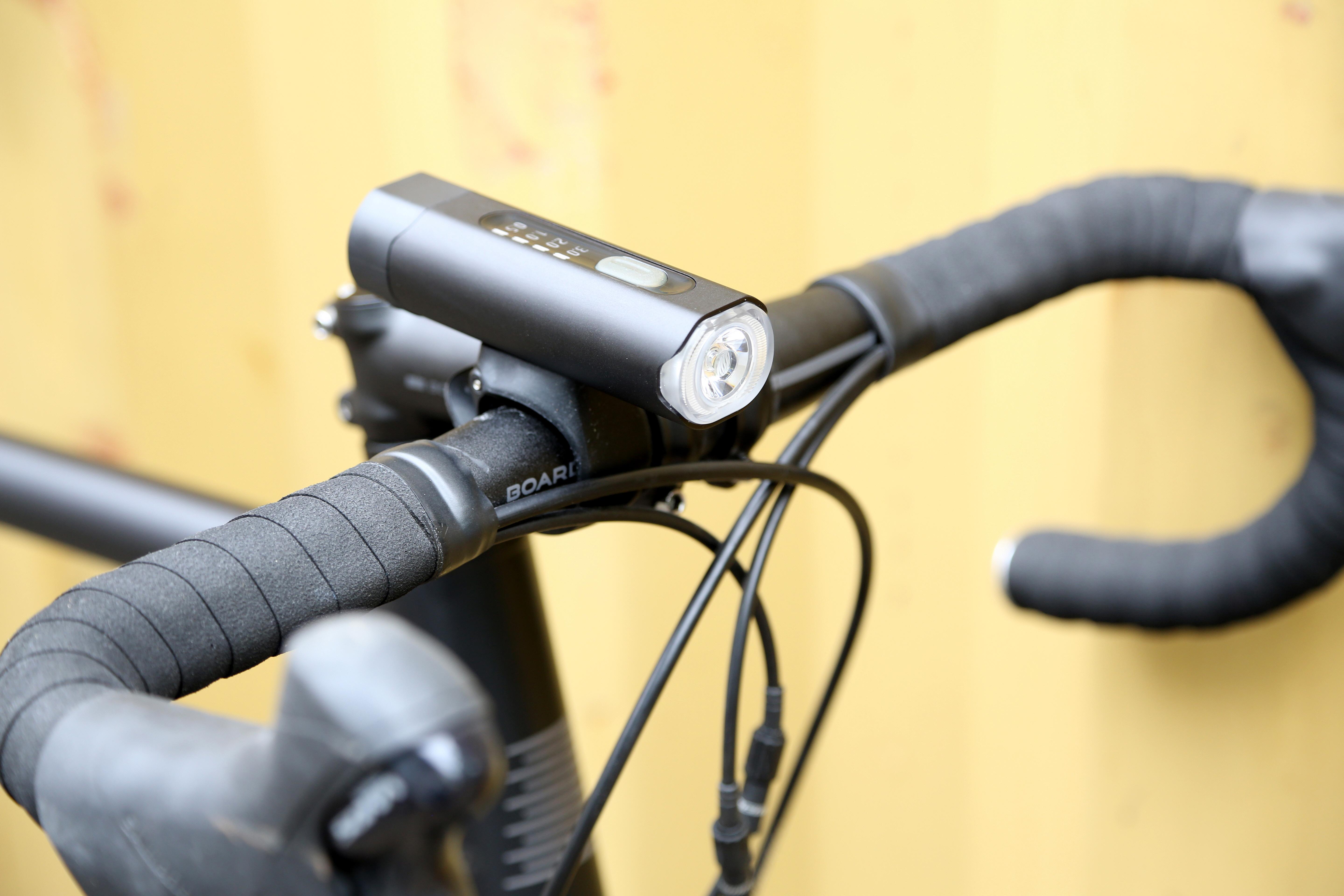 bikehut 1600 lumen front bike light