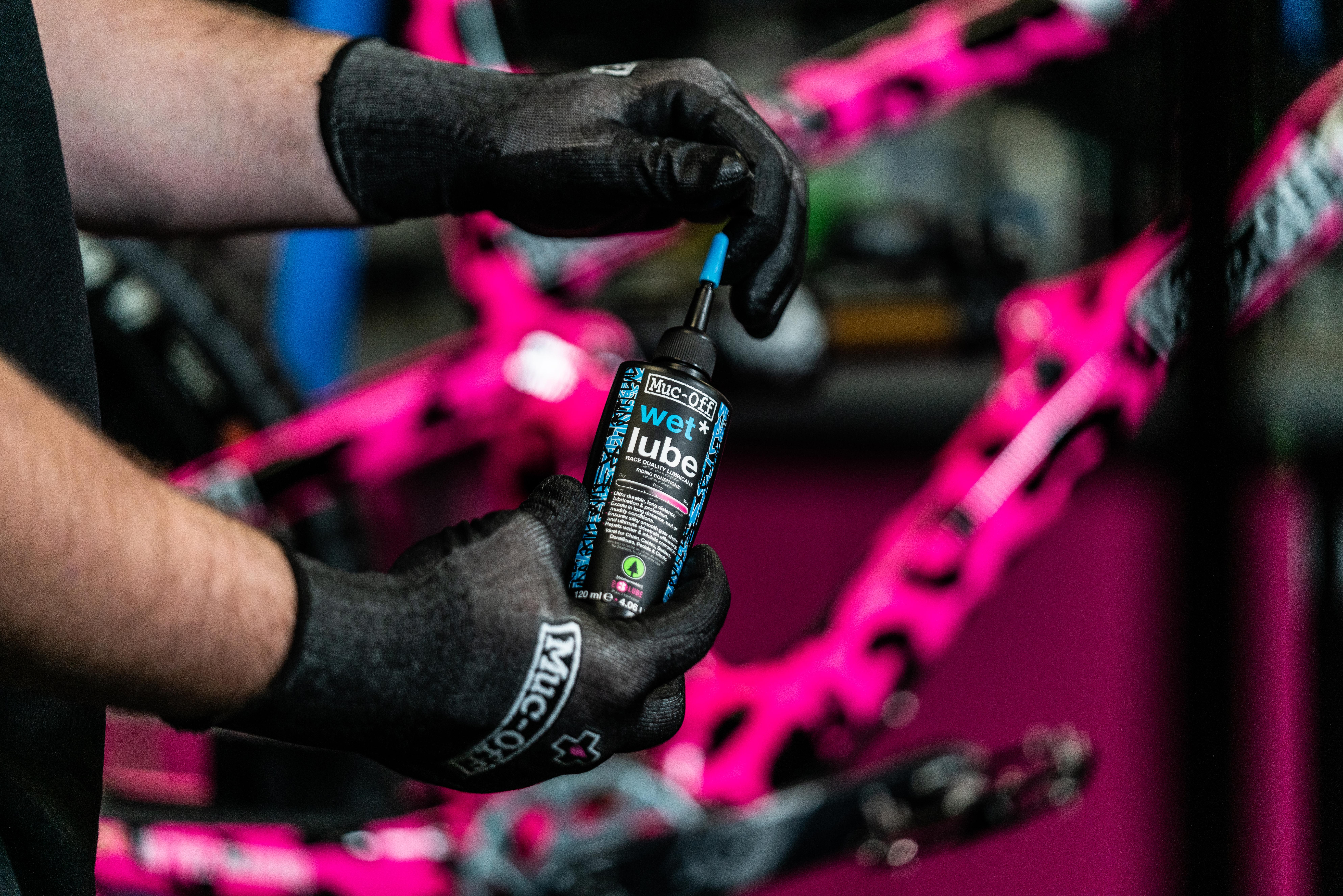 halfords muc off dry lube