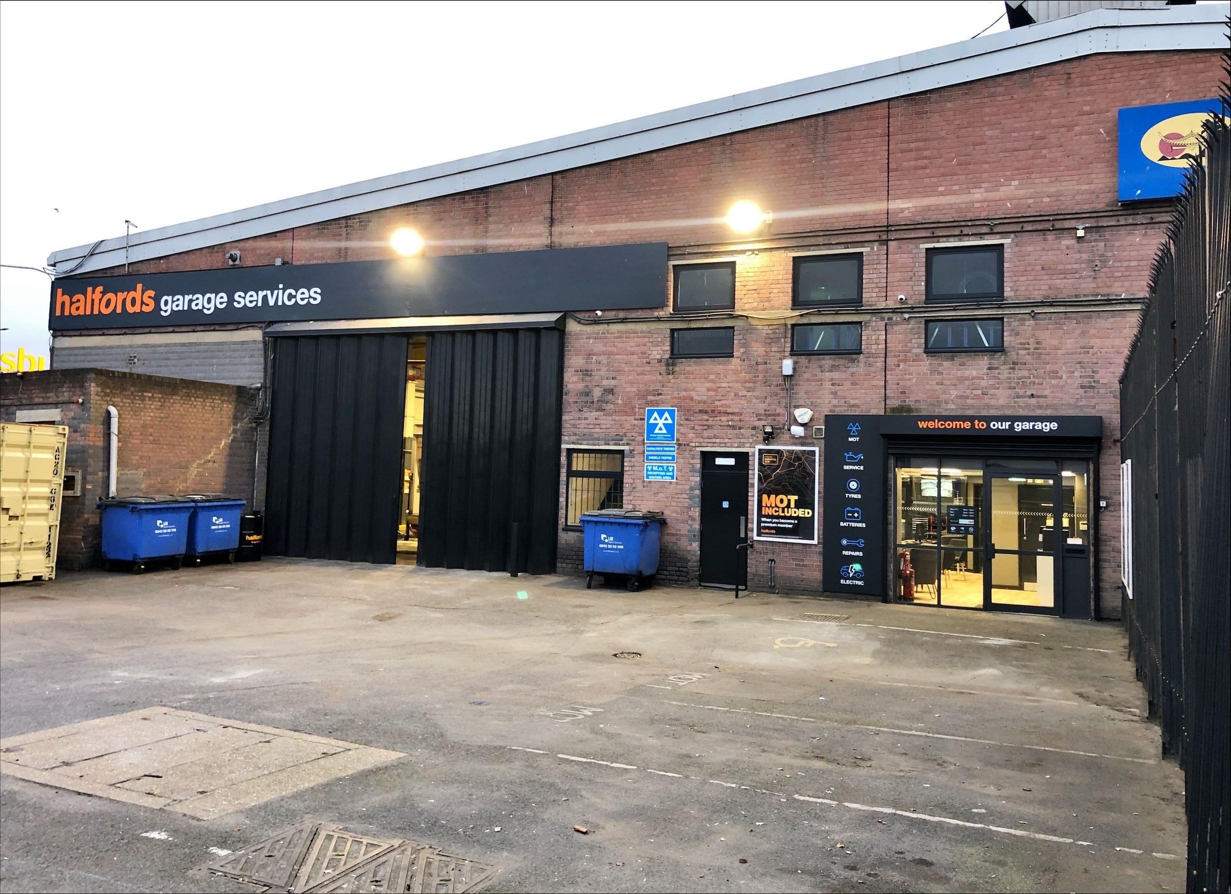 Halfords Garage Services Charlton