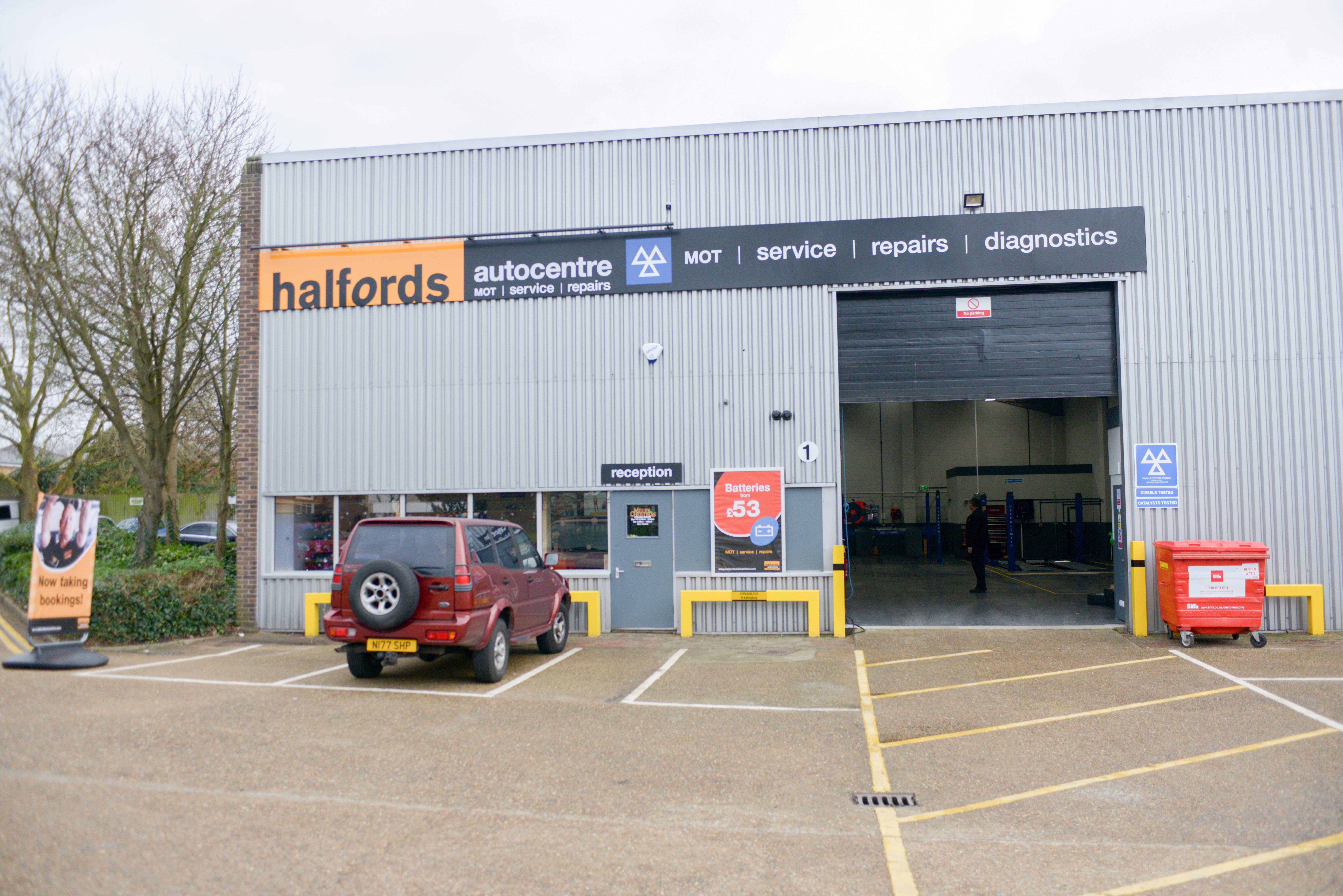 Staines MOT, Servicing, Tyres, Brakes & Repairs Halfords UK