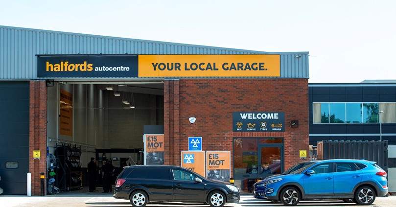 Halfords Autocentre Weybridge | Halfords UK