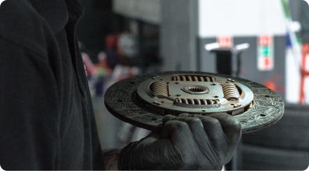 Signs Your Clutch Is Going