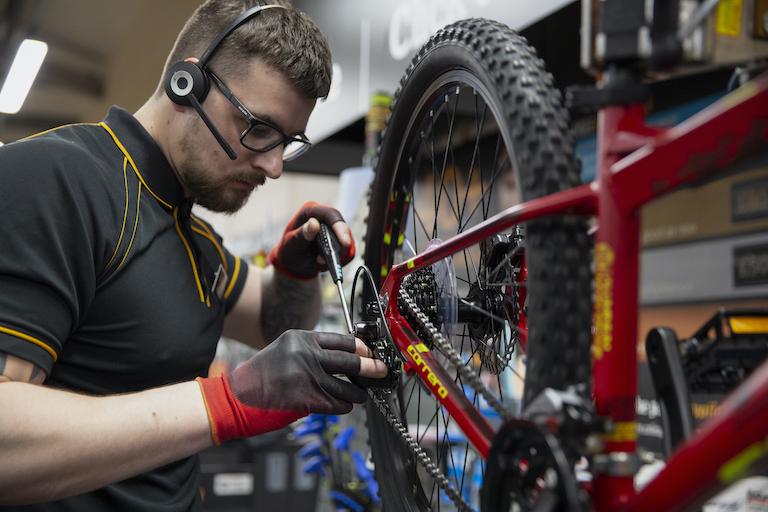 halfords bike servicing