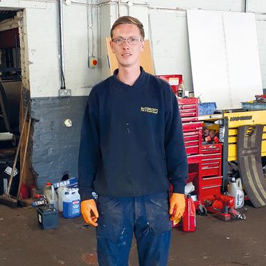 Nurse quickly back on road with new tyres