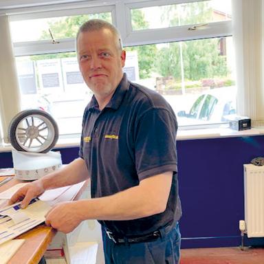 Police officer’s car tyres changed