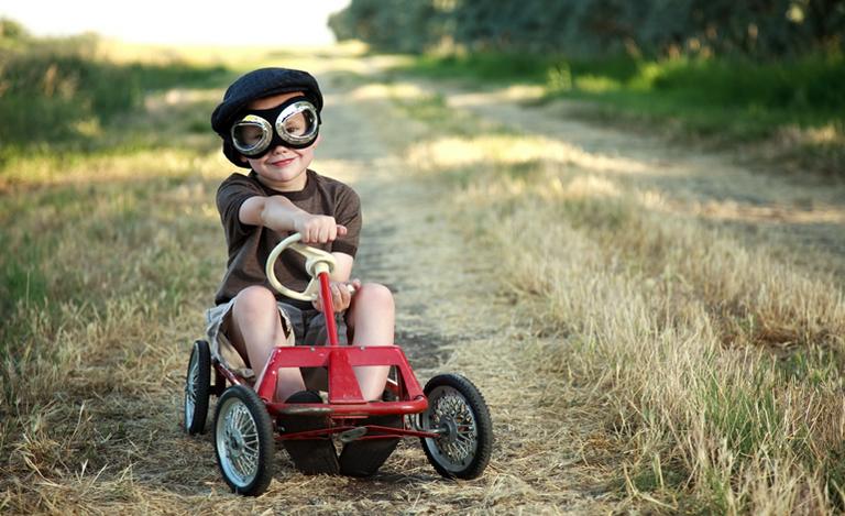 halfords electric toy cars