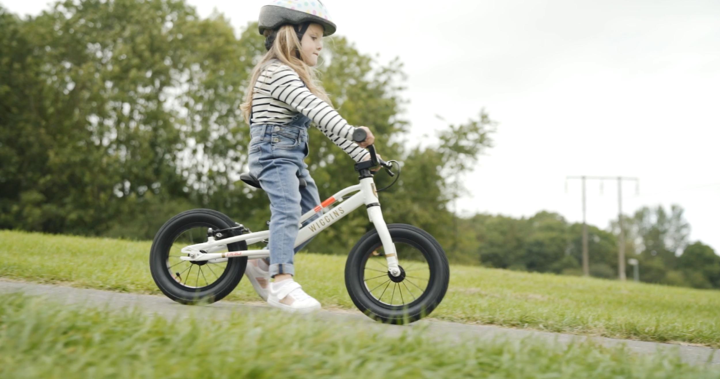 wiggins balance bike