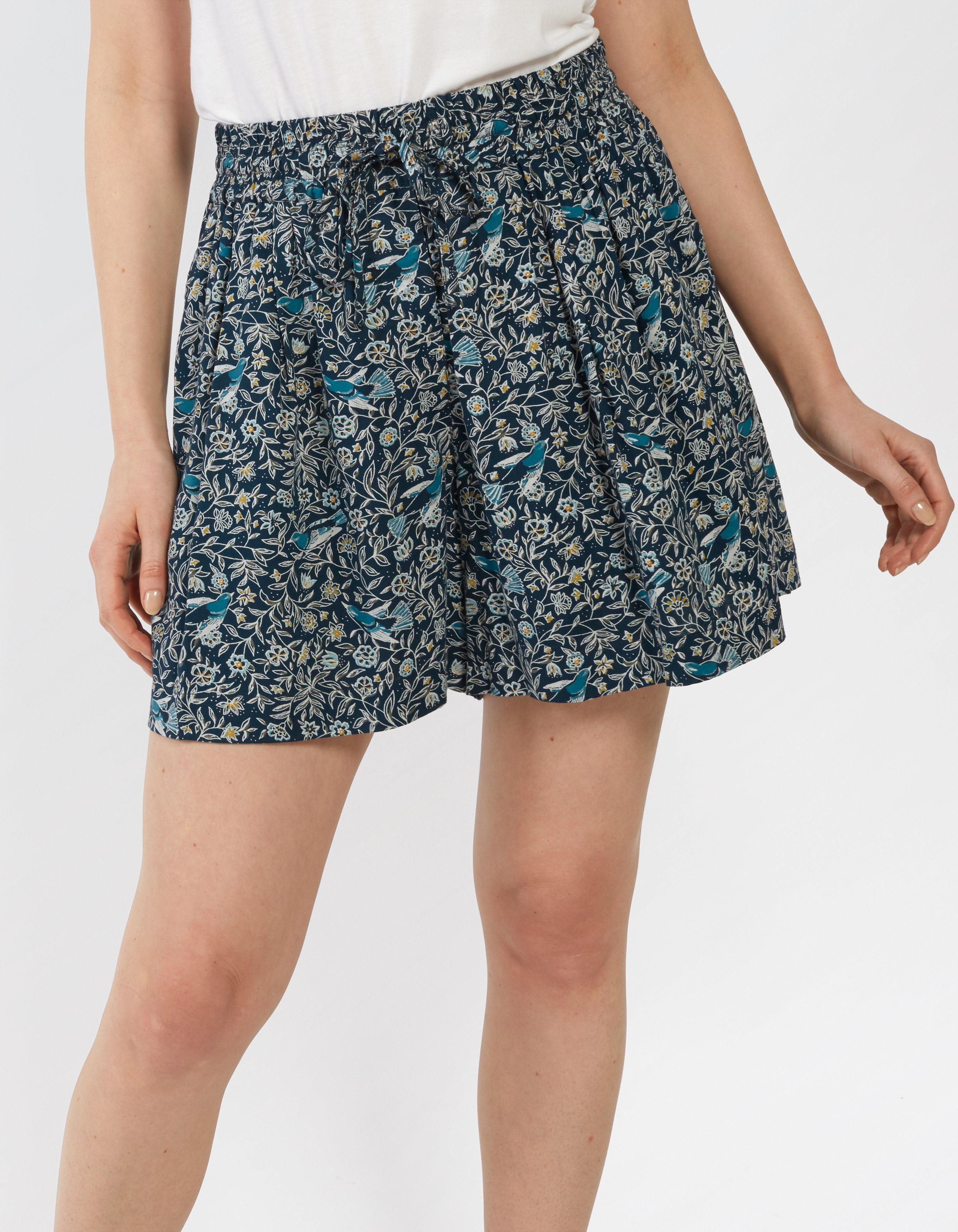 Linear Garden Flippy Shorts, Shorts | FatFace.com
