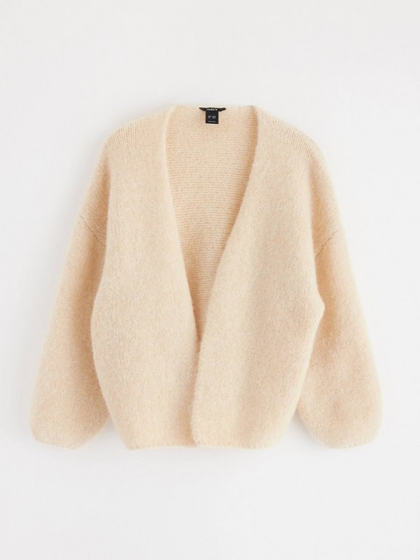 Knitted cardigan