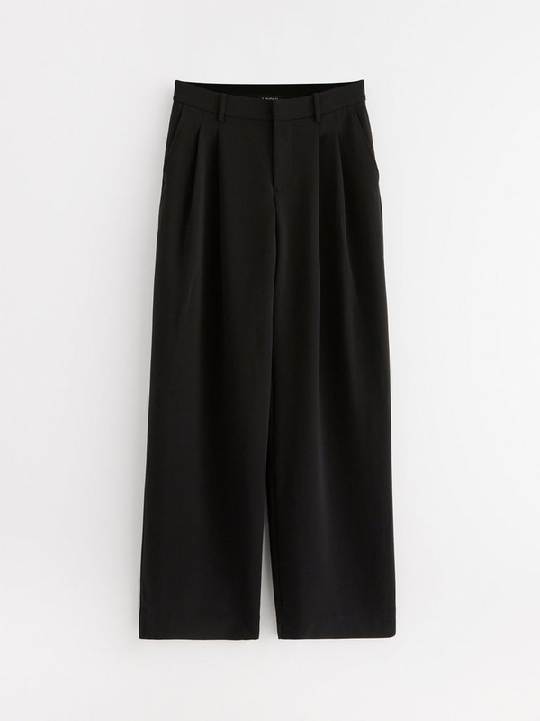 Wide black pants