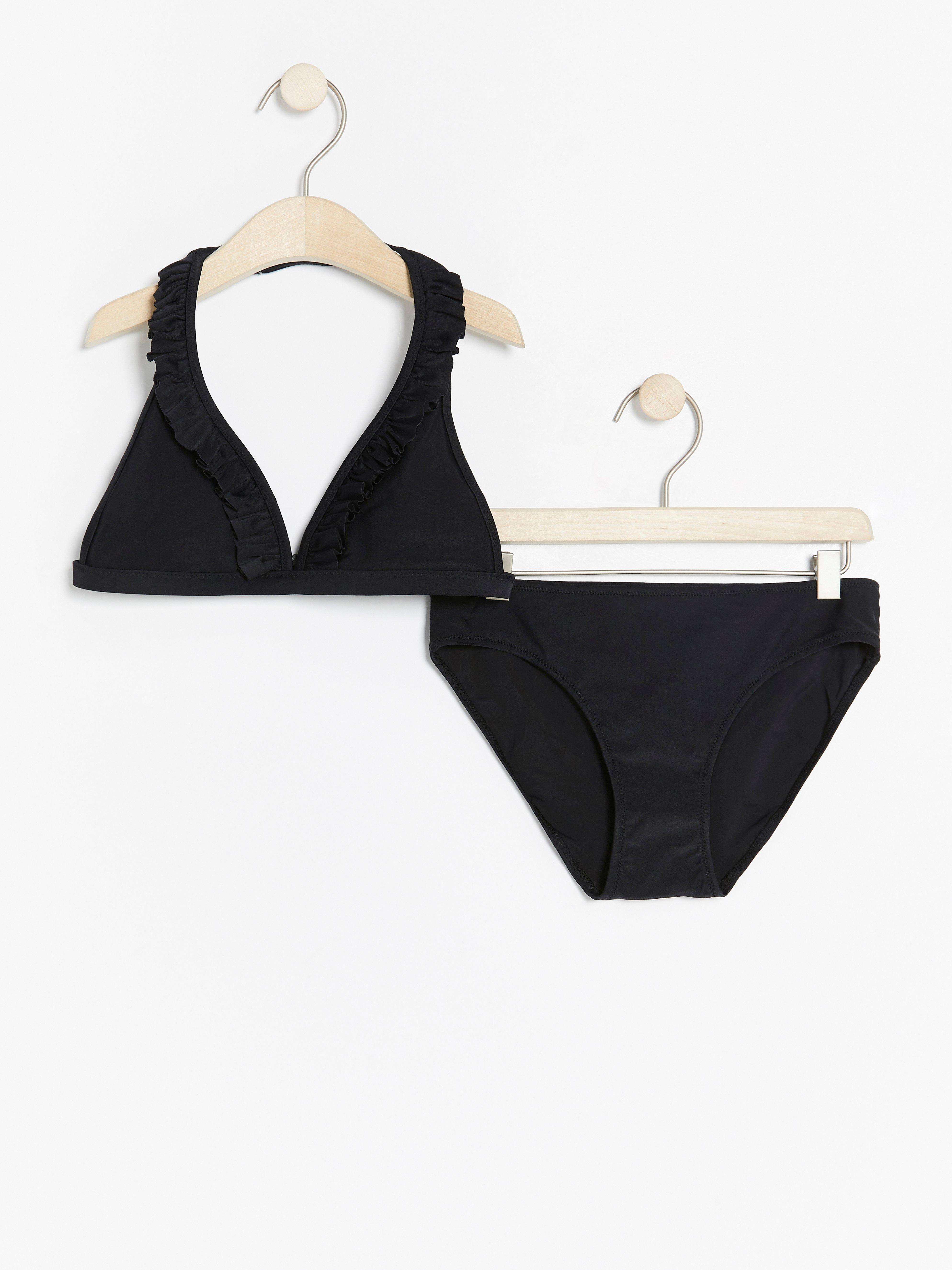Black Bikini With Flounce 17 99 Lindex
