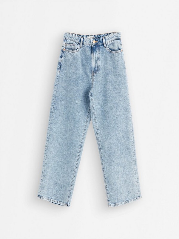Light Blue High Waist Jeans