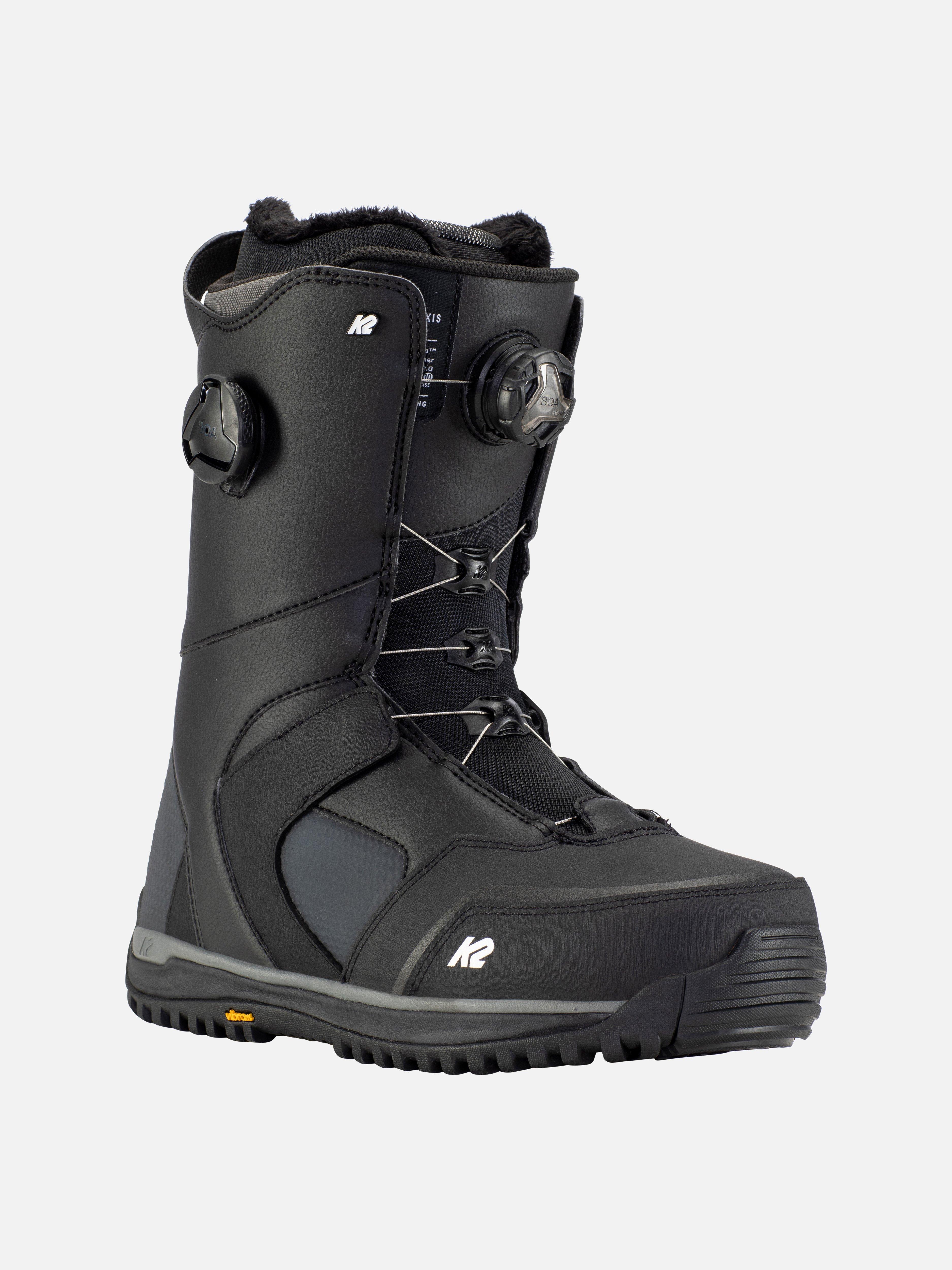 men snowboarding boots