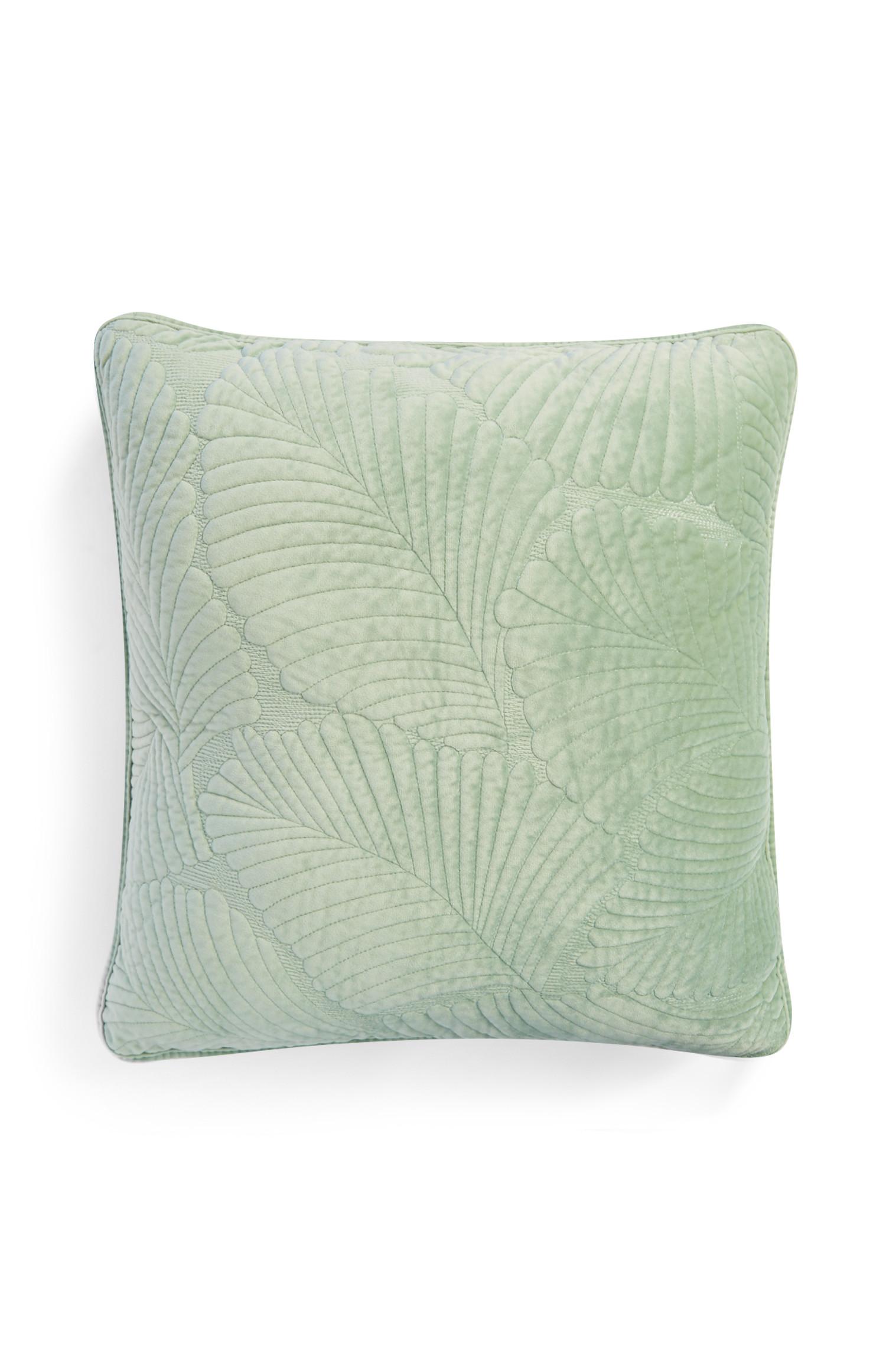 Cuscino verde trapuntato in velluto