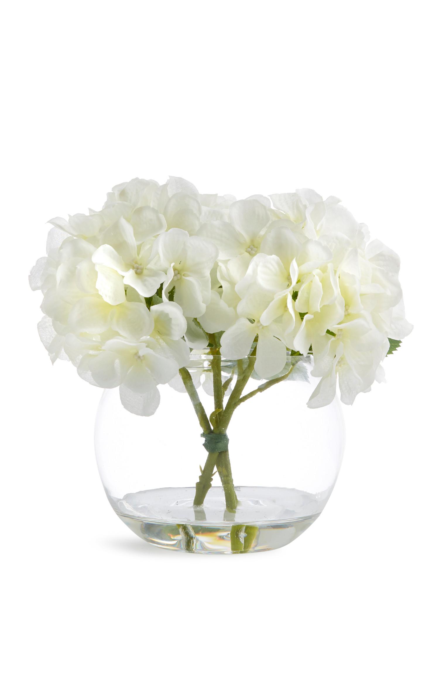 Vaso in vetro con fiori artificiali