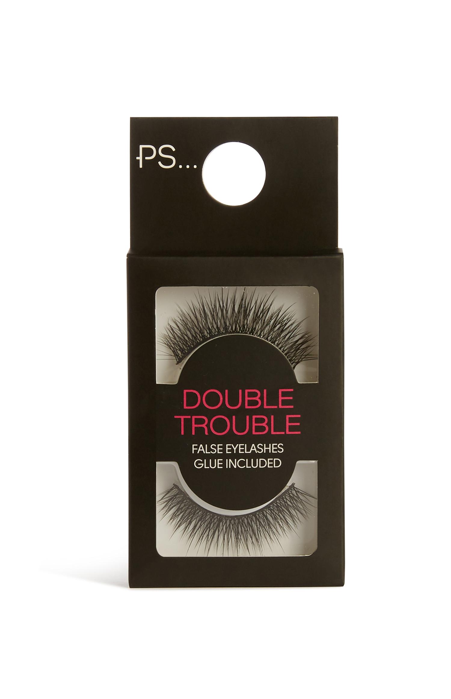 Ciglia finte a doppio strato