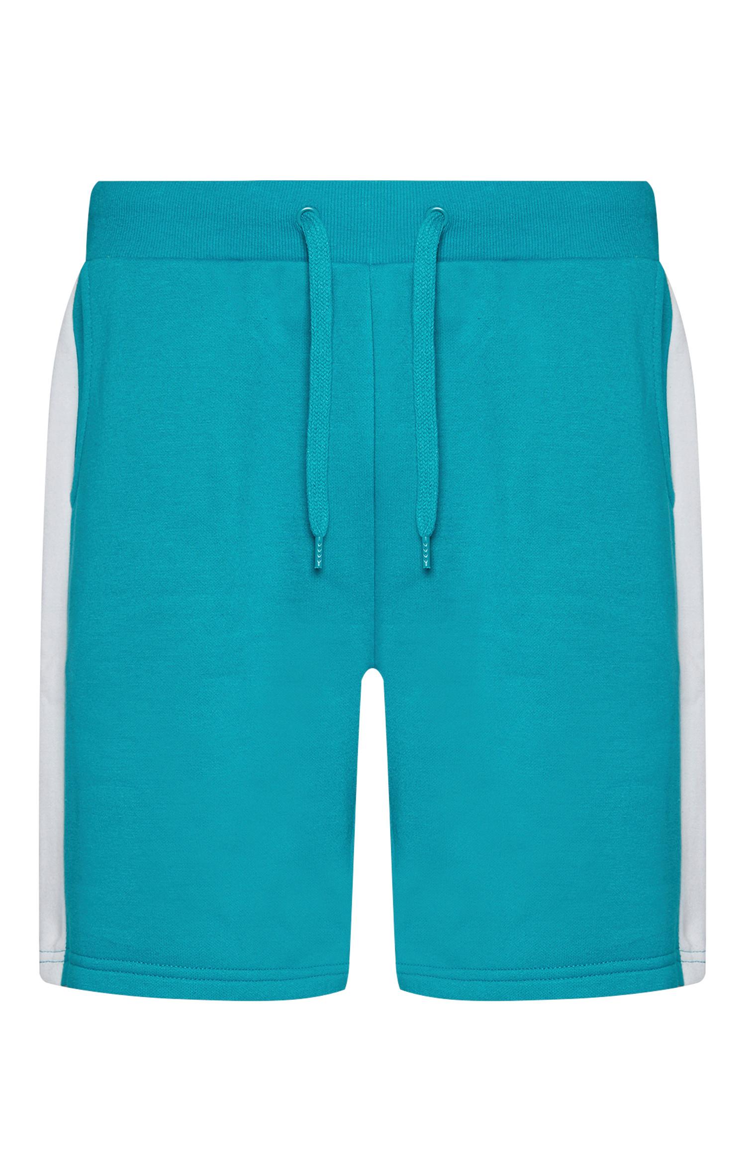 Blaue Shorts