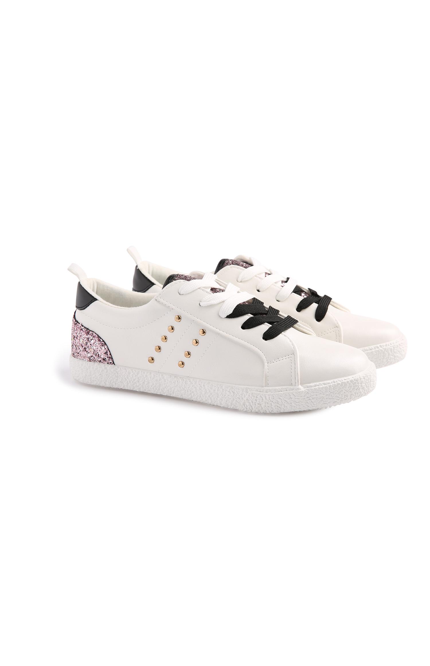 Trainer bianche con borchie dorate