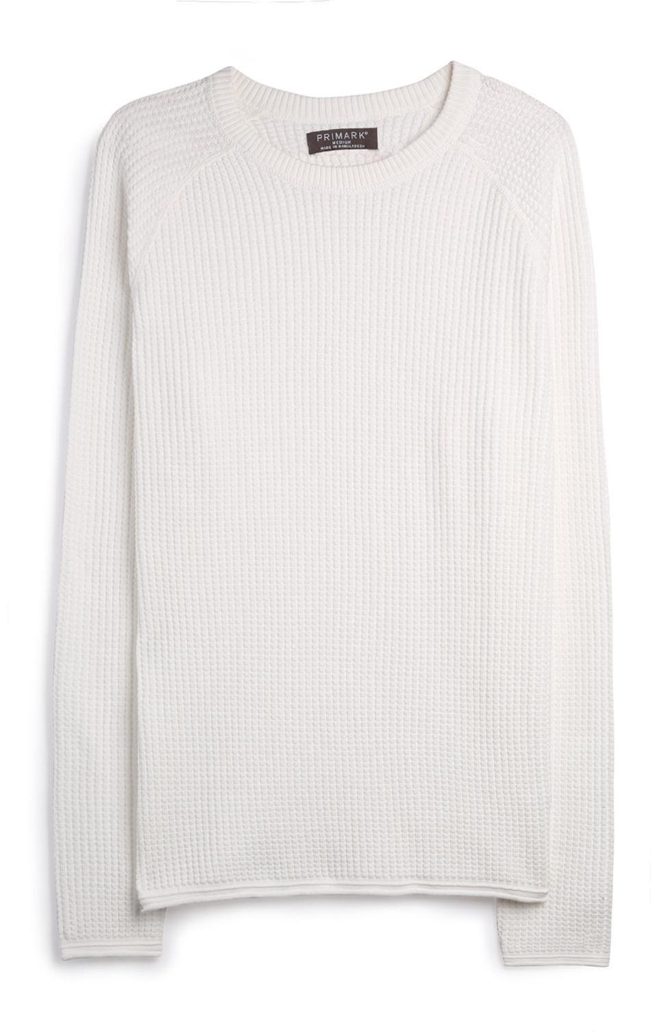 Weißer Pullover