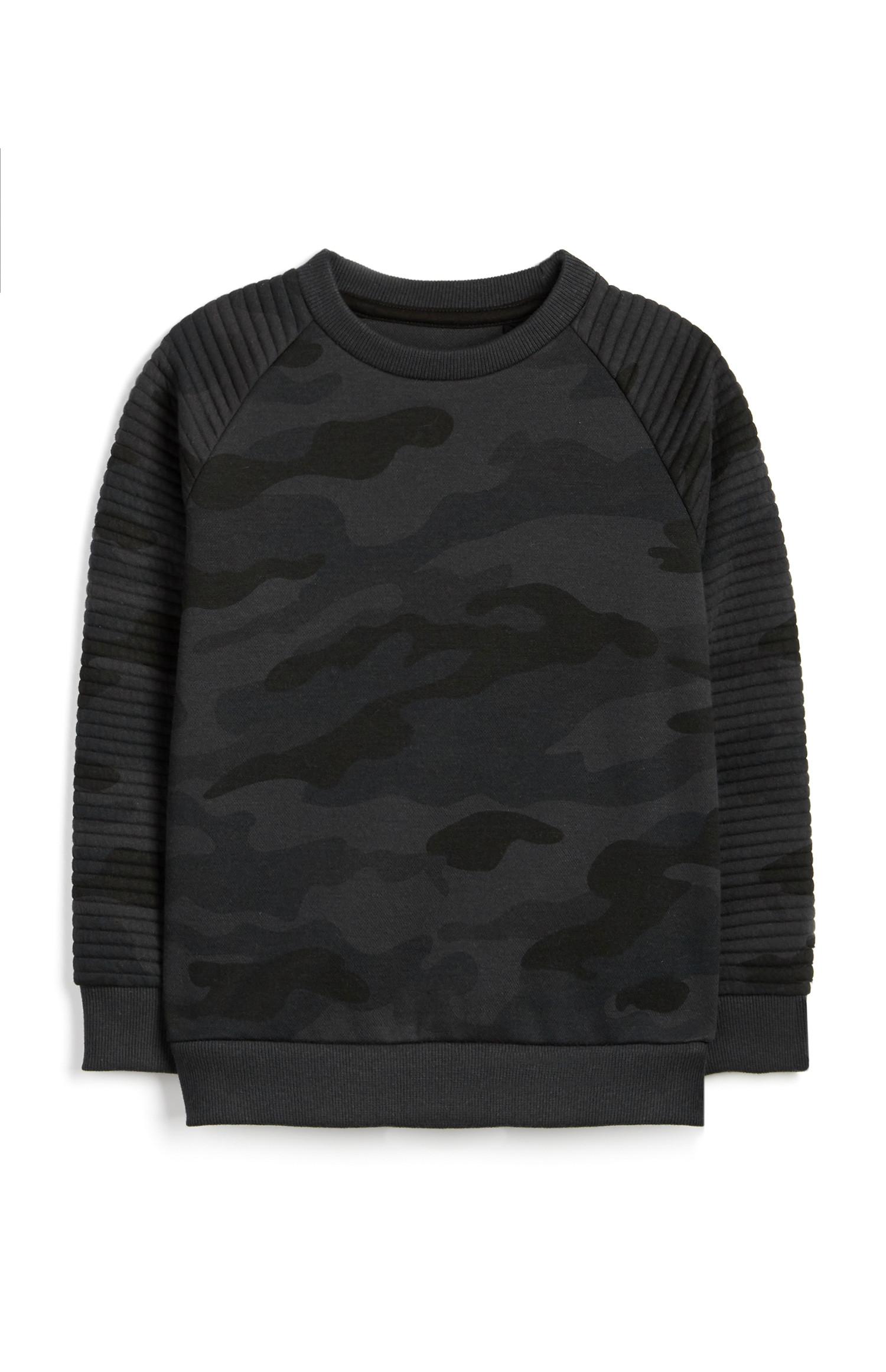 Grauer Pullover mit Tarnmuster (kleine Jungen)
