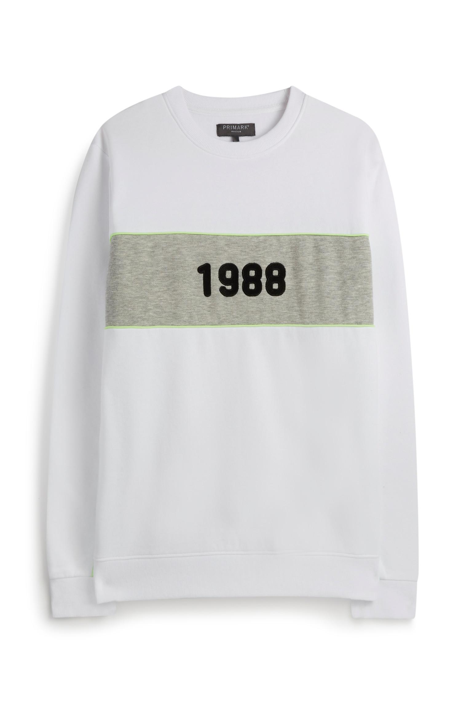 Weißer „1988“ Pullover