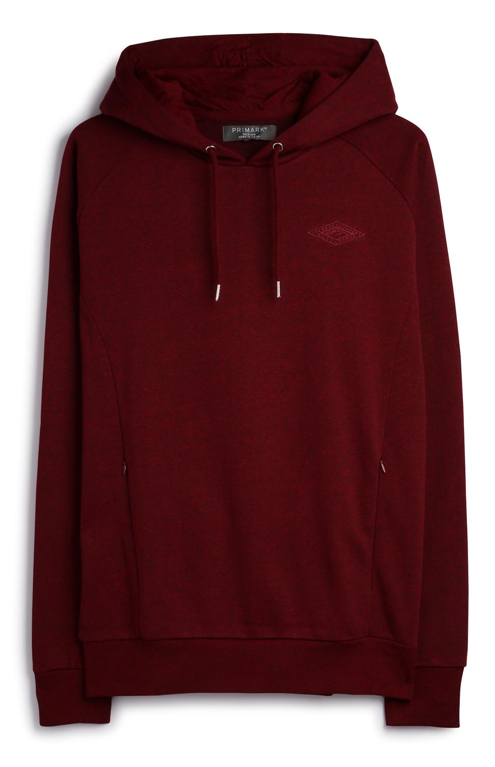 Roter Kapuzenpullover