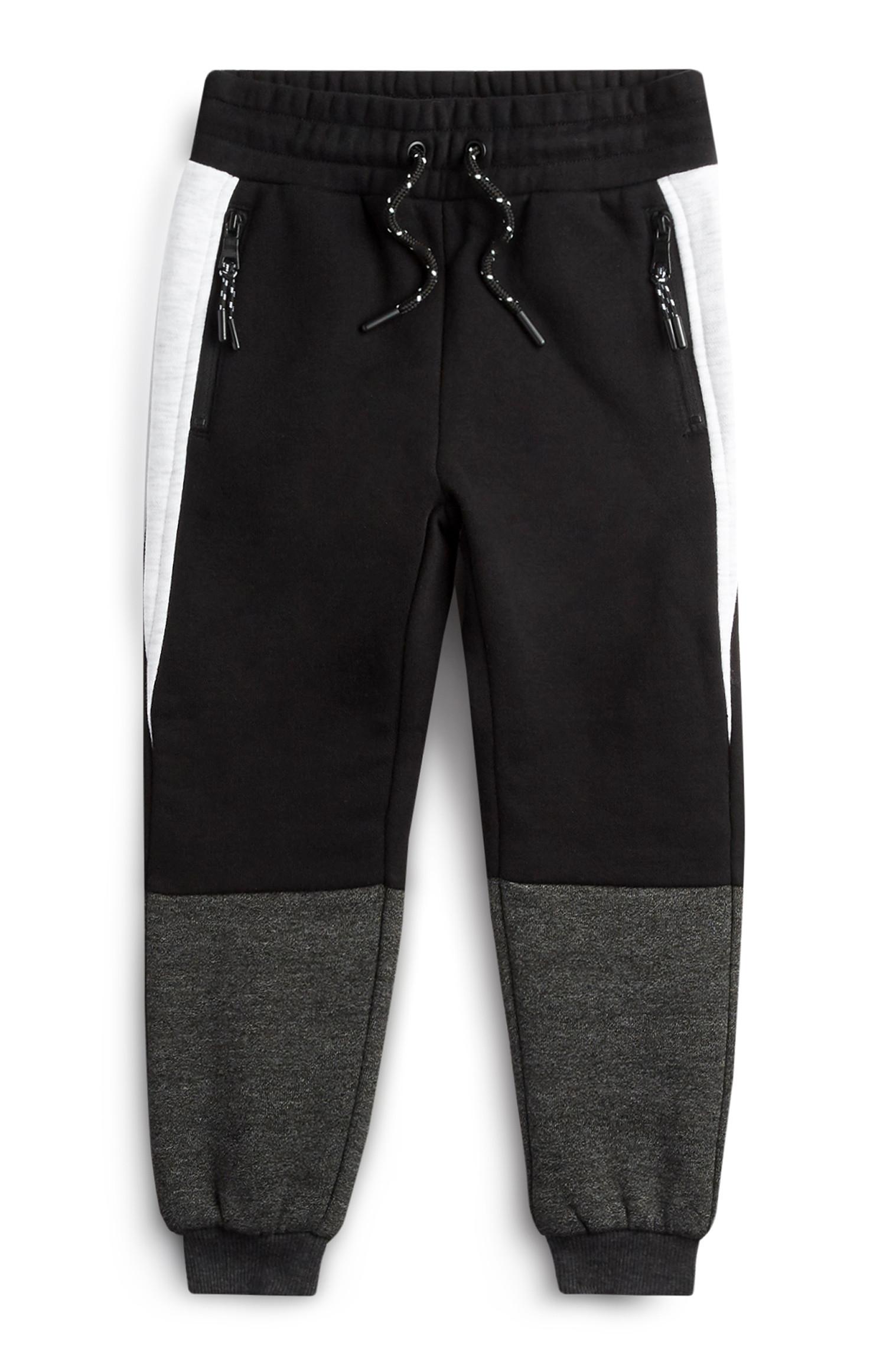 Schwarze Jogginghose (kleine Jungen)