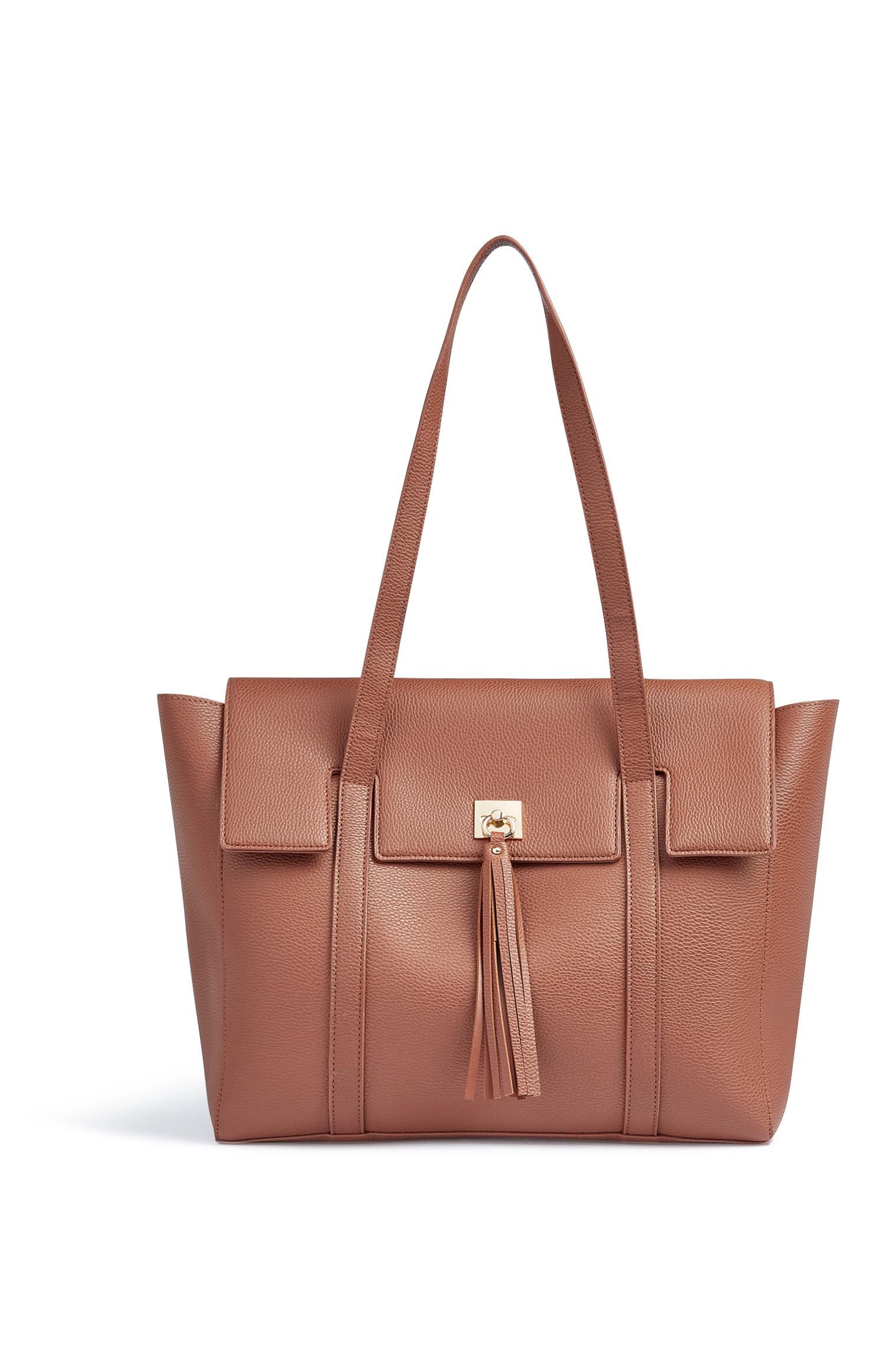 Bruine schoudertas met kwastje