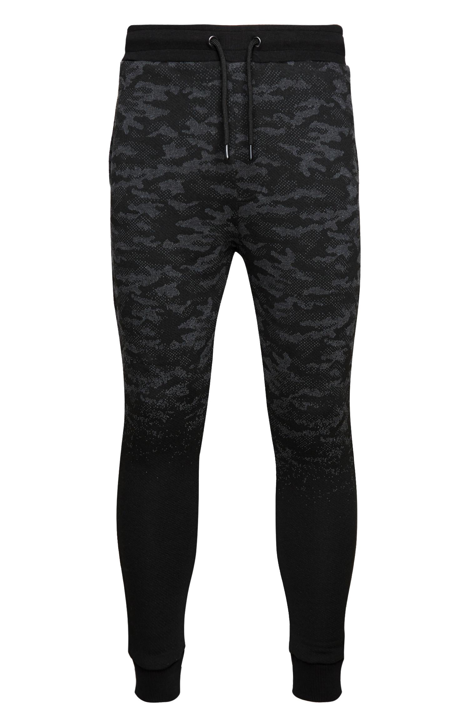 Schwarze Leggings mit Tarnmuster