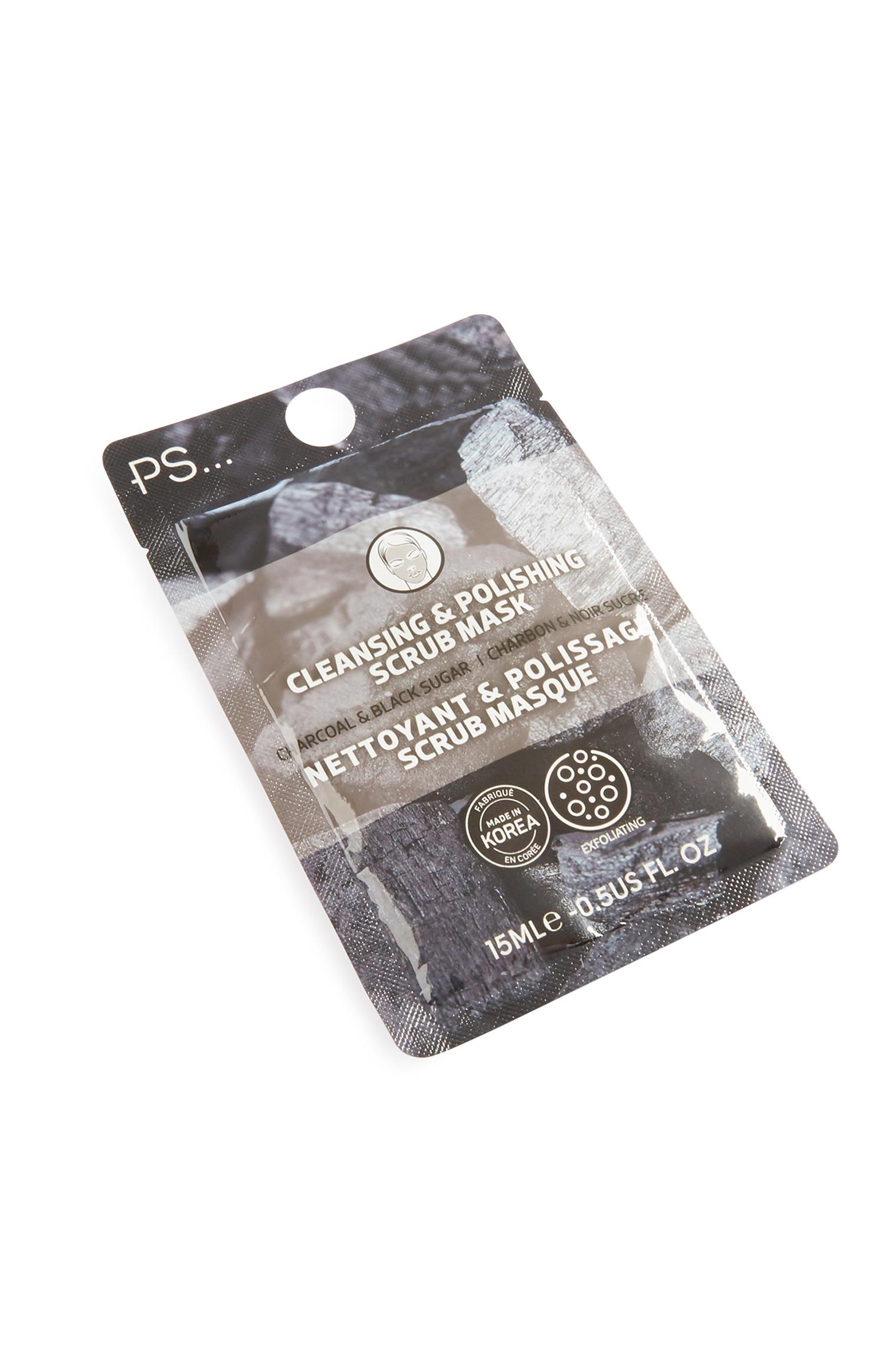 Maschera detergente al carbone