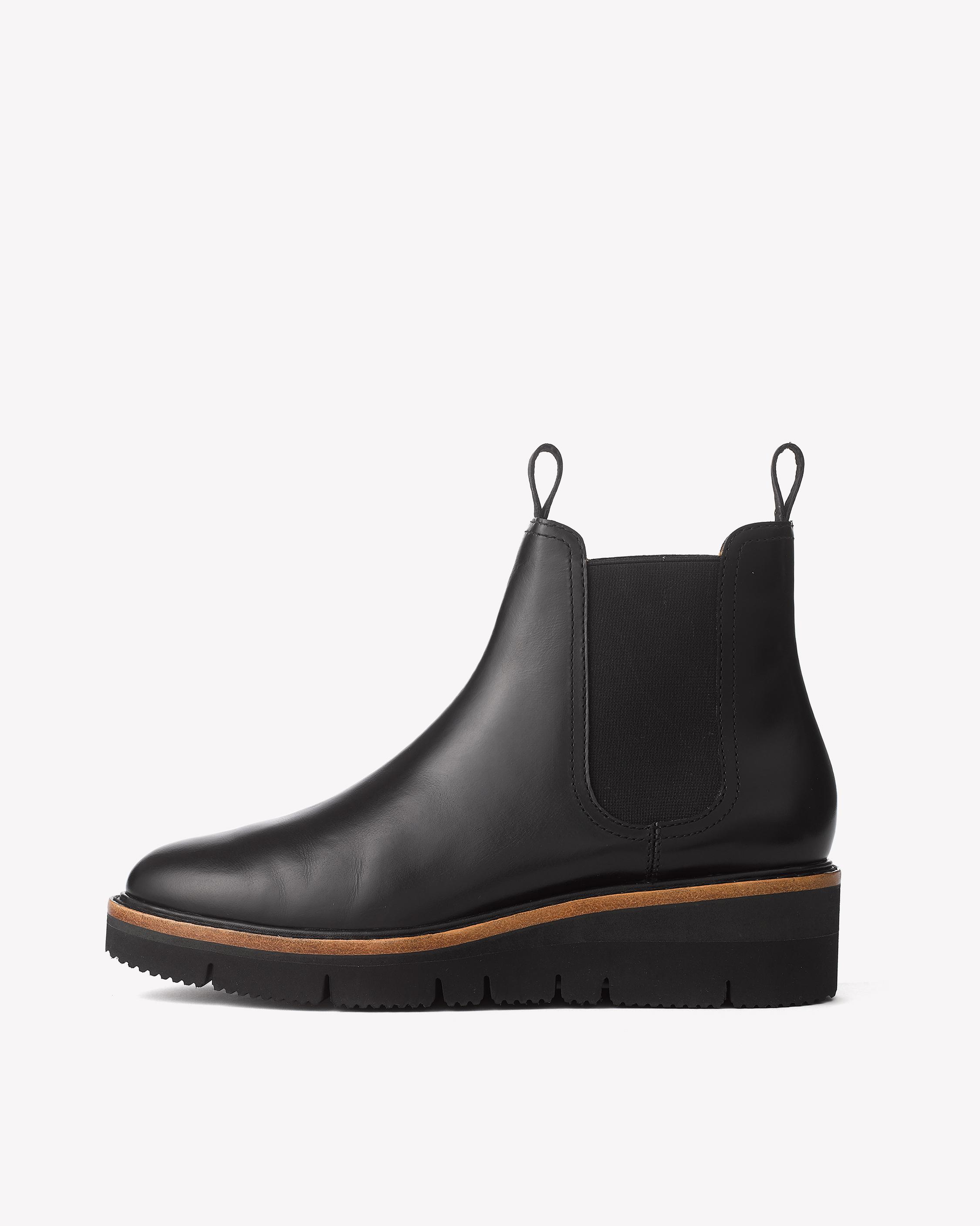 taryn chelsea boot