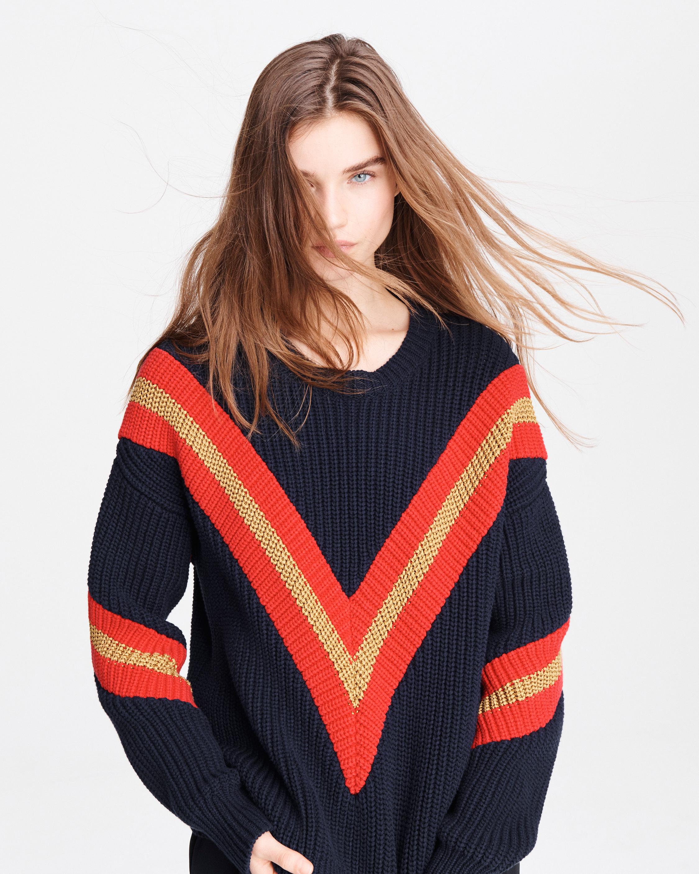 Leon Crewneck Ribbed Boyfriend Sweater in Navy | rag & bone