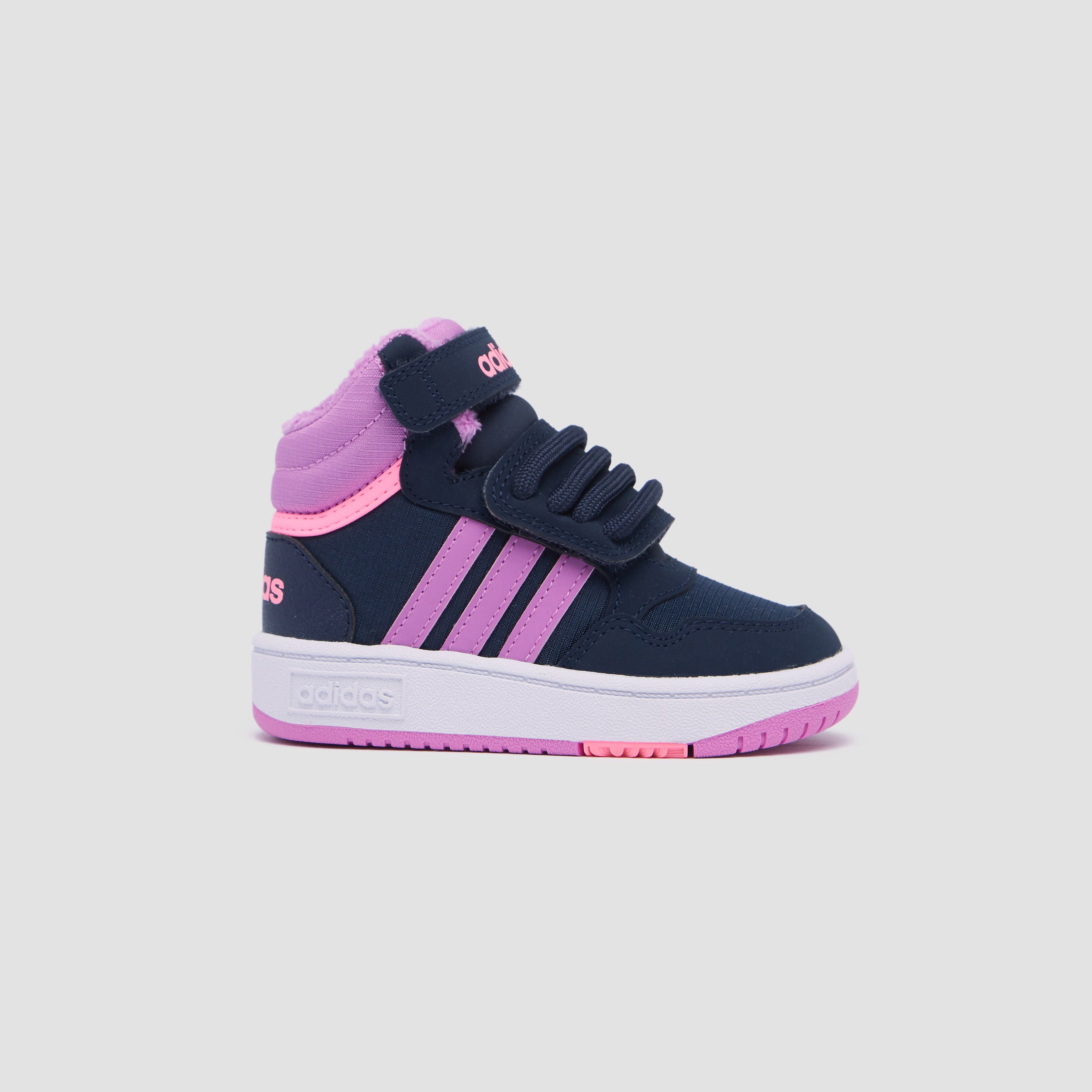 Image of adidas Adidas hoops mid lifestyle basketball strap sneakers zwart/roze baby kinderen