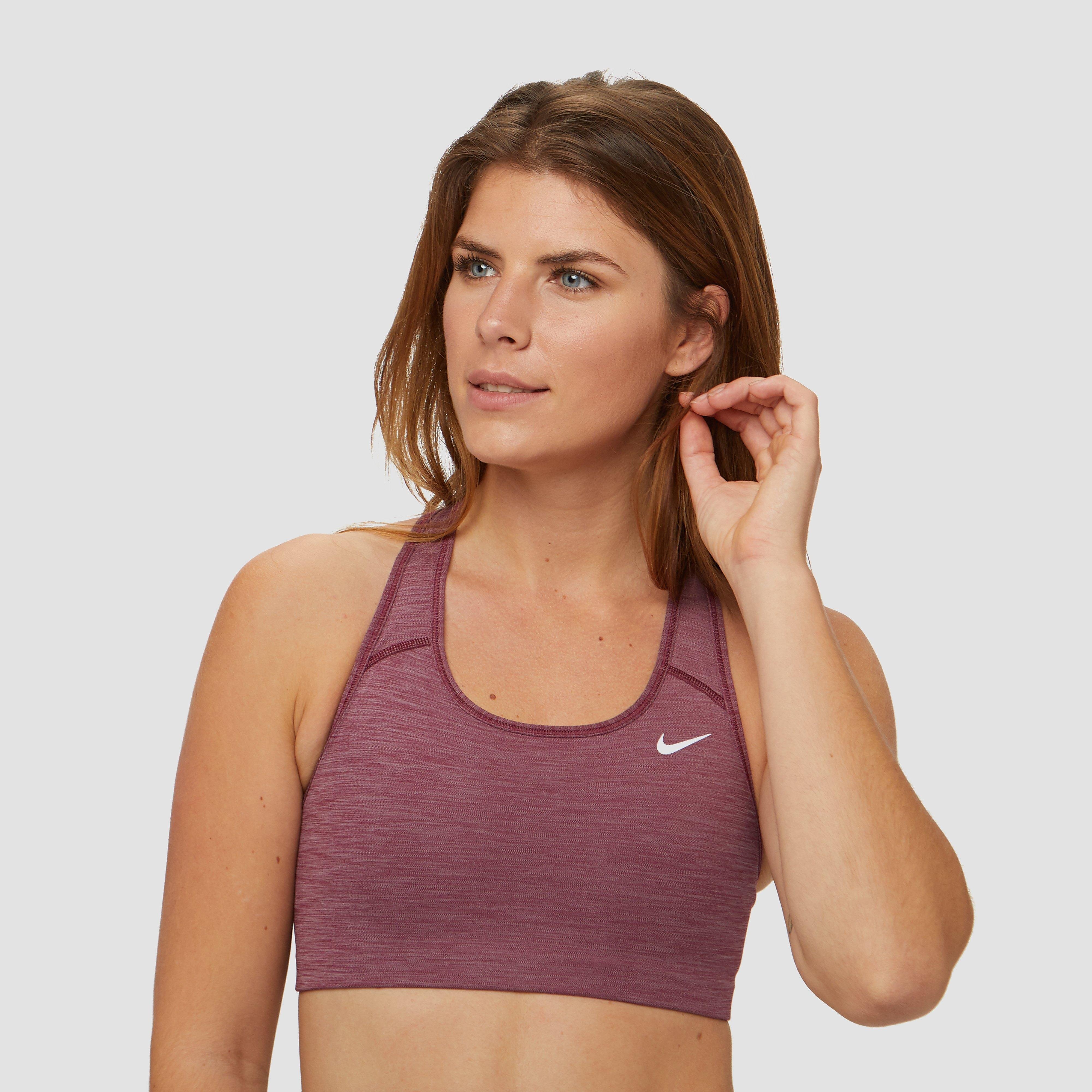 NIKE Swoosh non padded sportbeha rood dames Dames