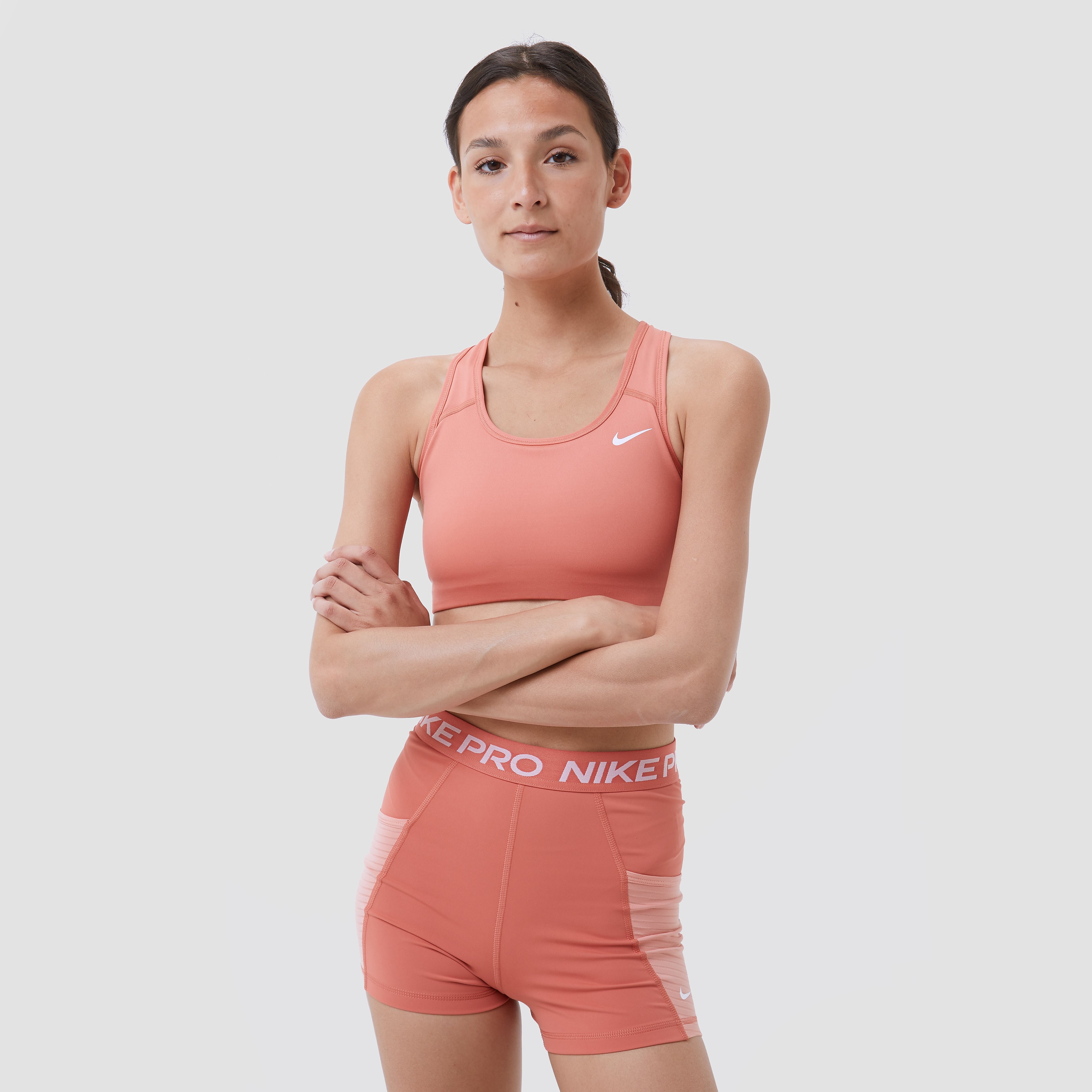 Nike Nike dri-fit swoosh non padded medium-impact sportbh oranje dames dames