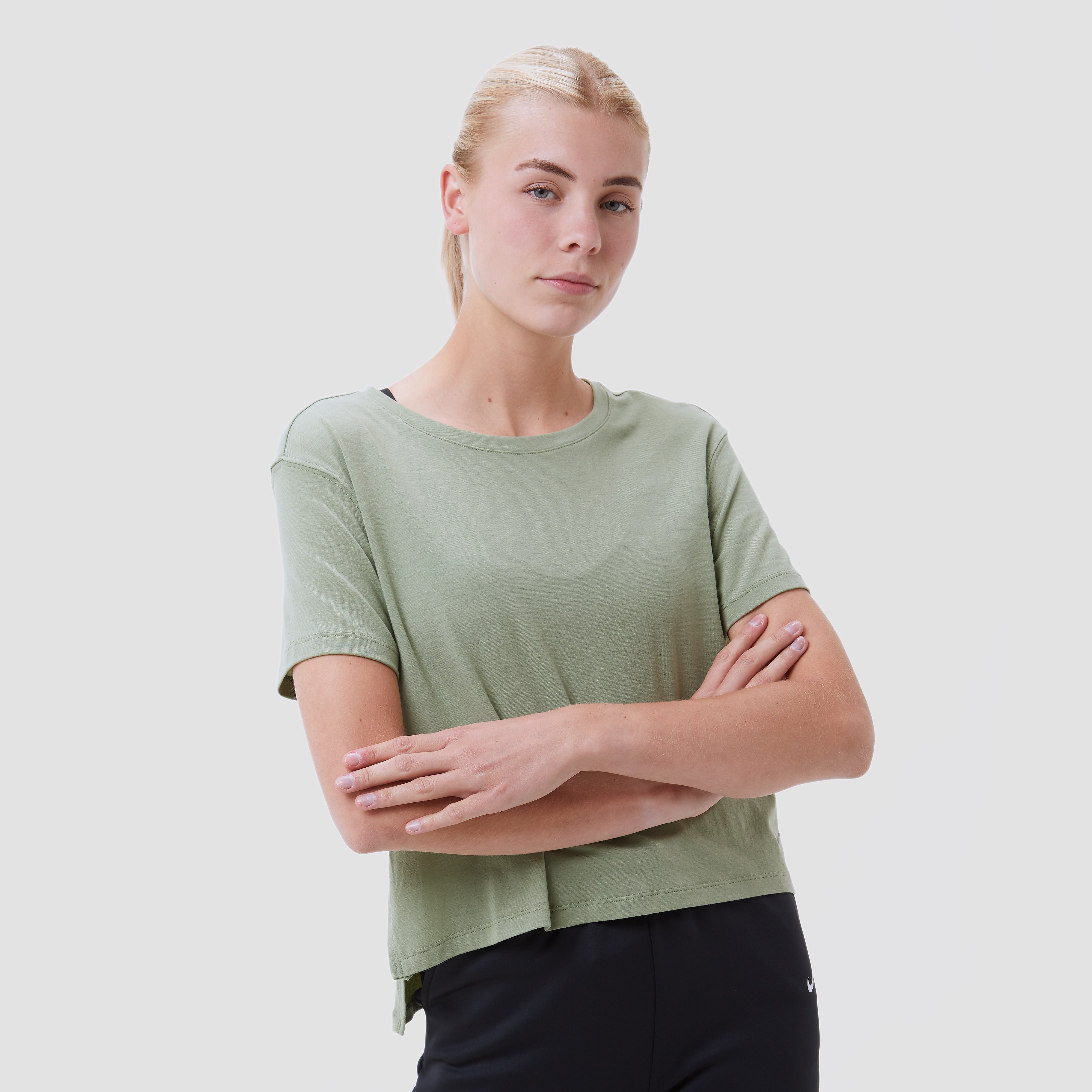 Nike Nike yoga dri-fit sportshirt groen dames dames