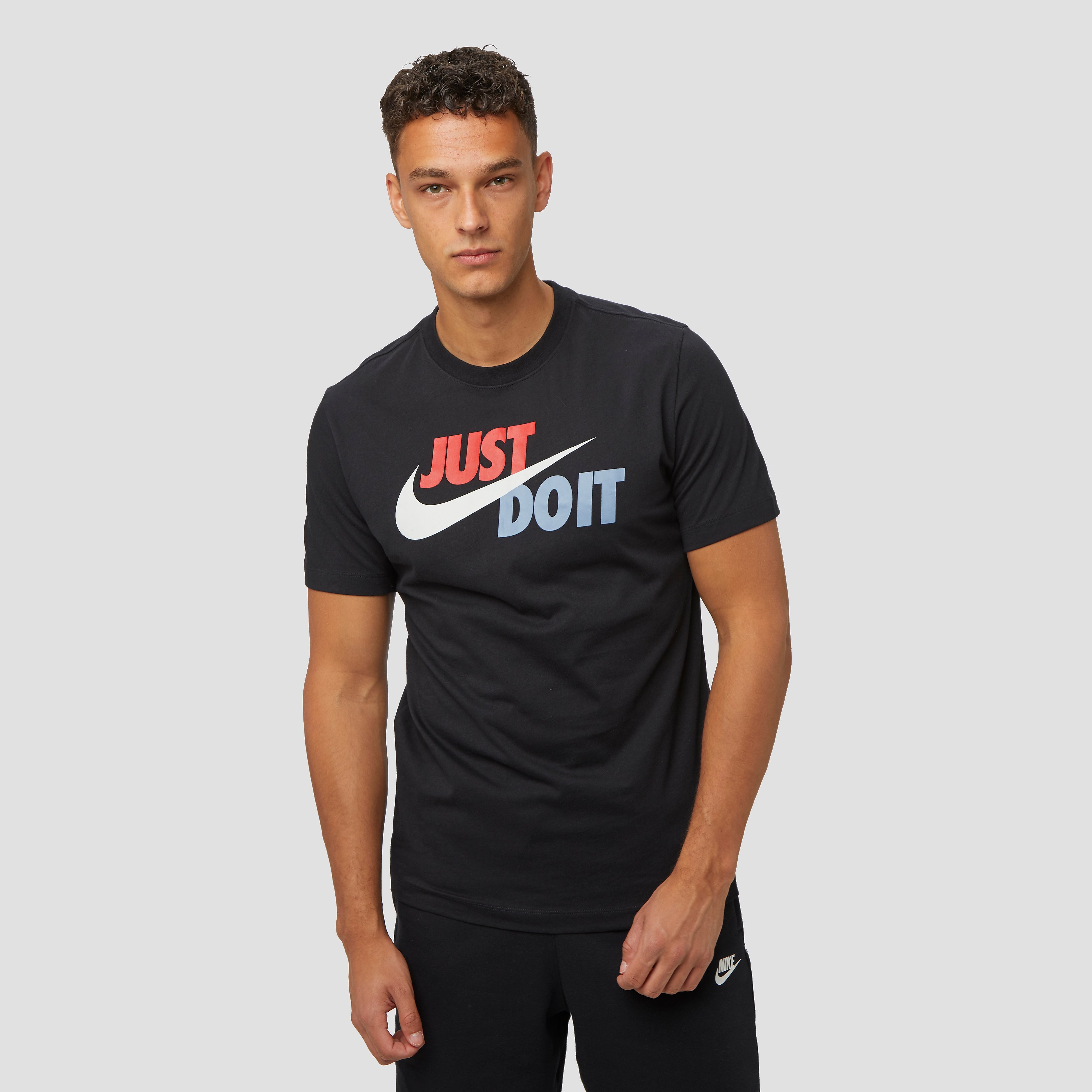 Nike Nike just do it swoosh shirt zwart/rood heren heren