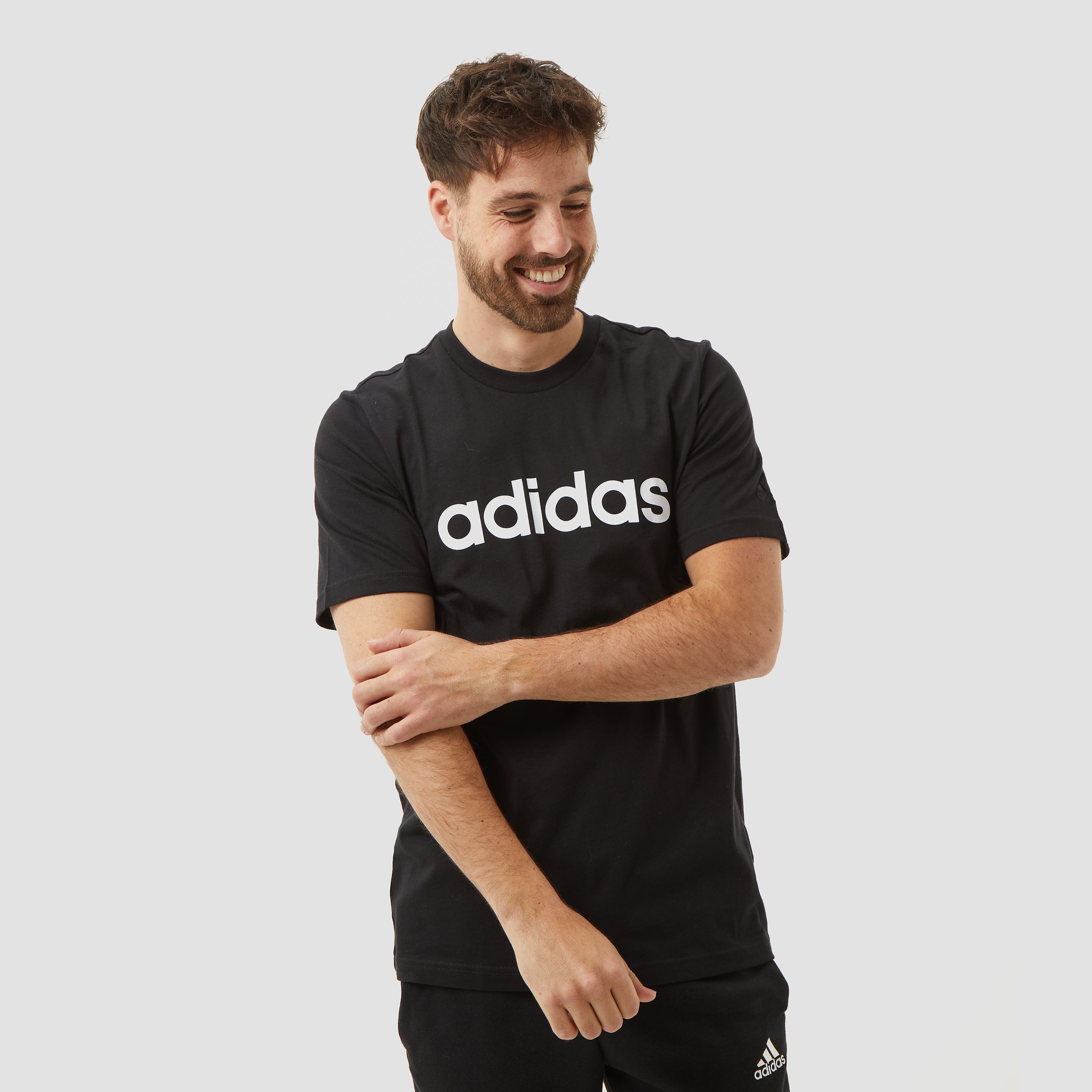 adidas Adidas essentials embroidered linear logo shirt zwart heren heren