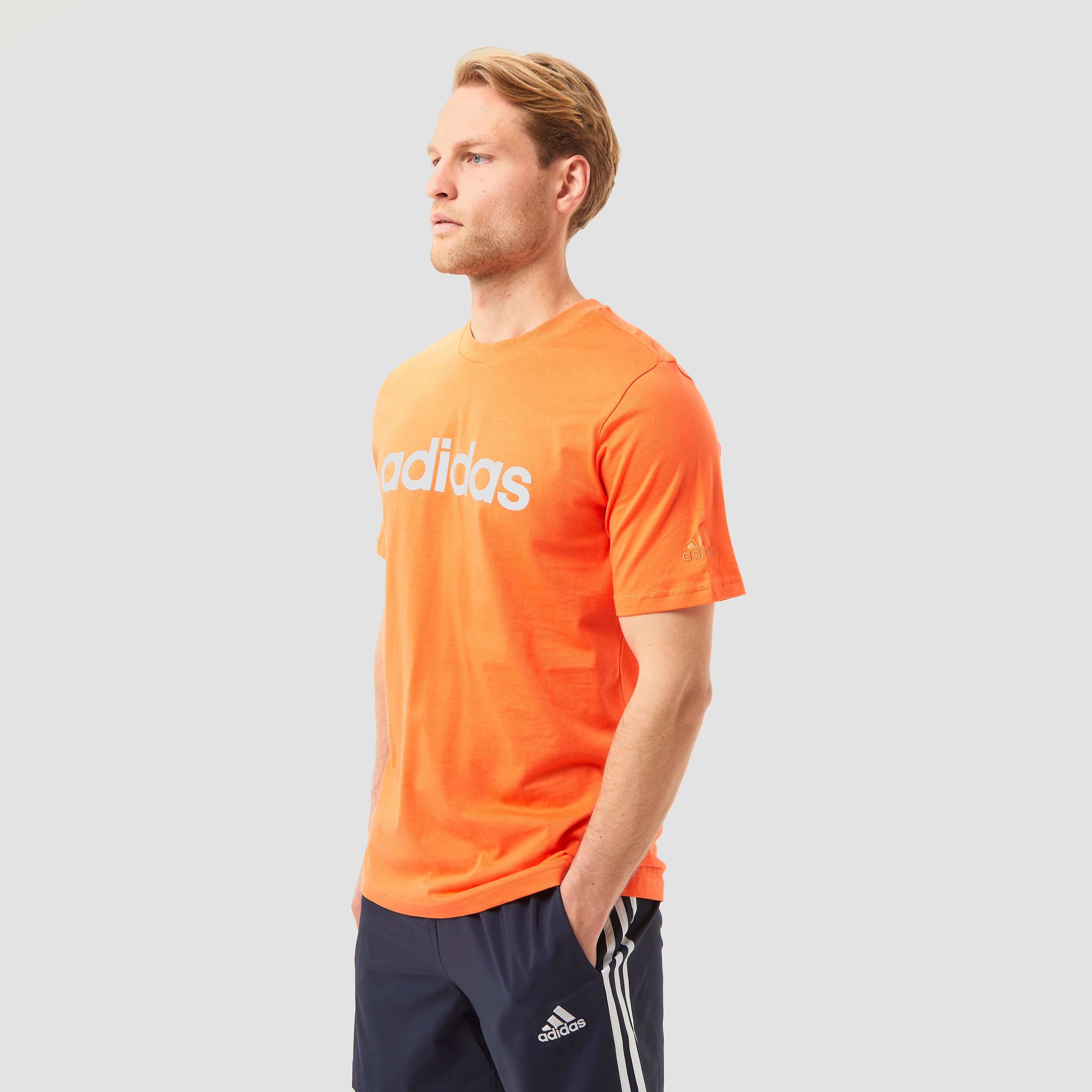adidas Adidas essentials embroidered linear logo shirt oranje heren heren