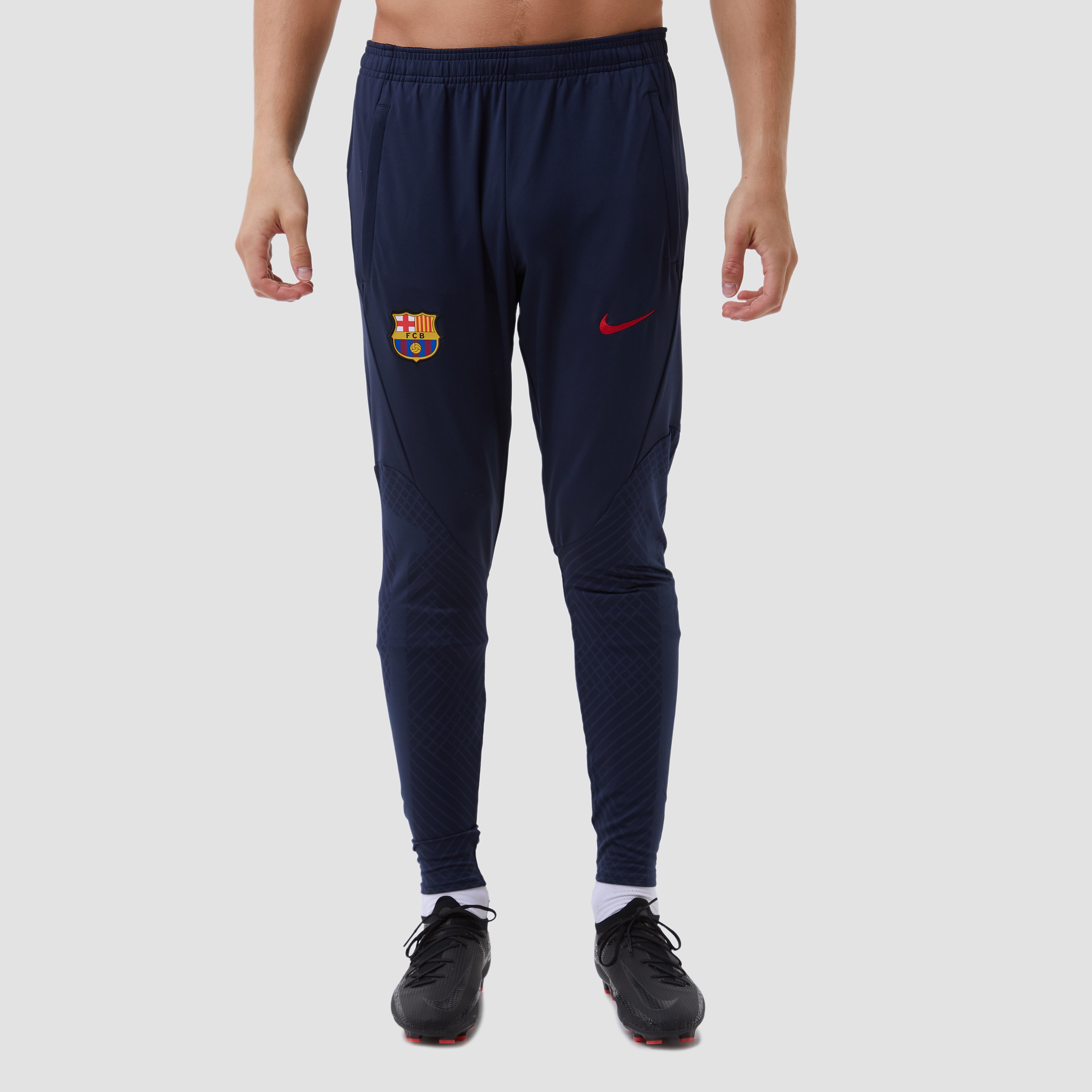 Nike FC Barcelona Strike voetbalbroek met Dri FIT voor heren Obsidian/University Red Heren online kopen