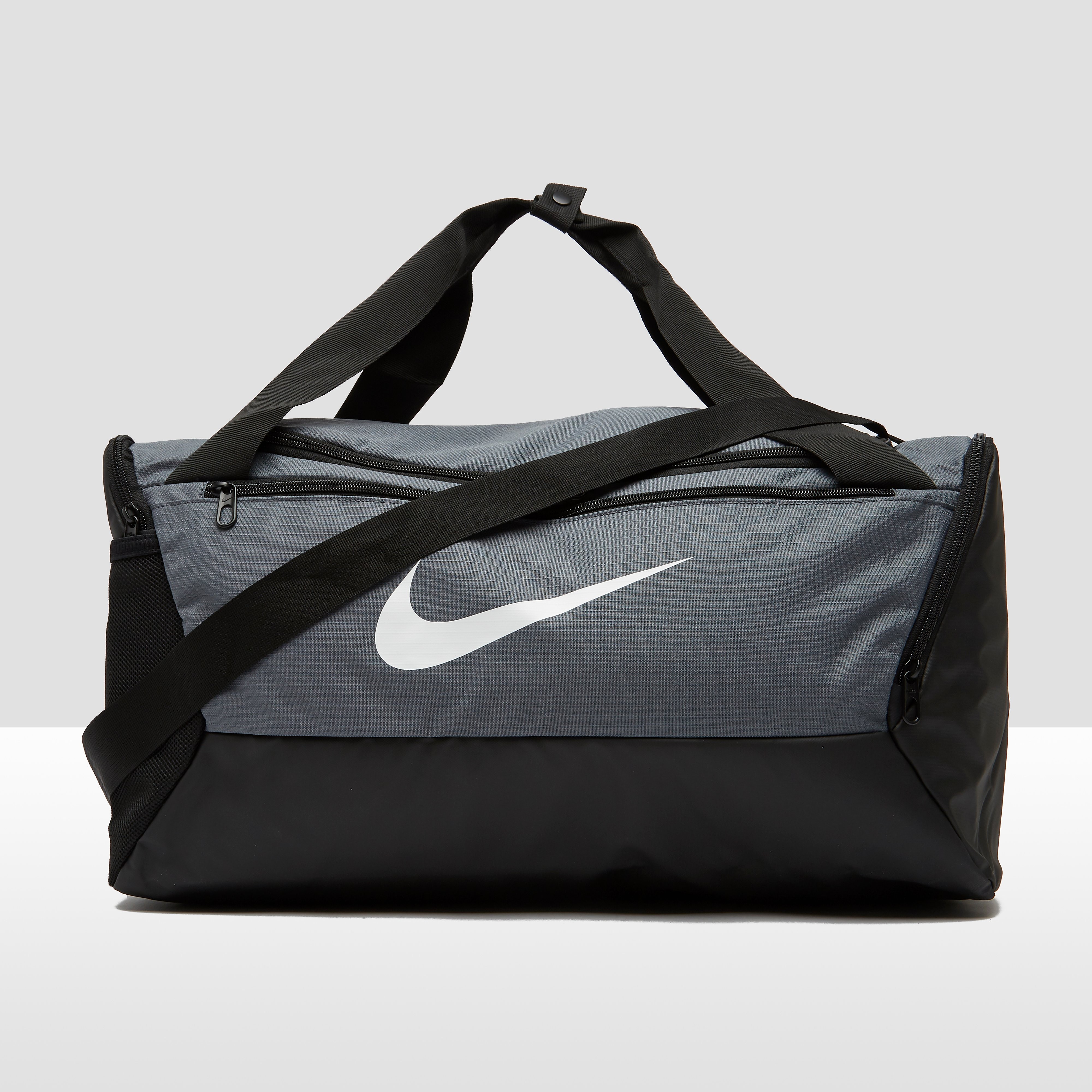 Nike Nike brasilia duffel voetbaltas small grijs zwart heren
