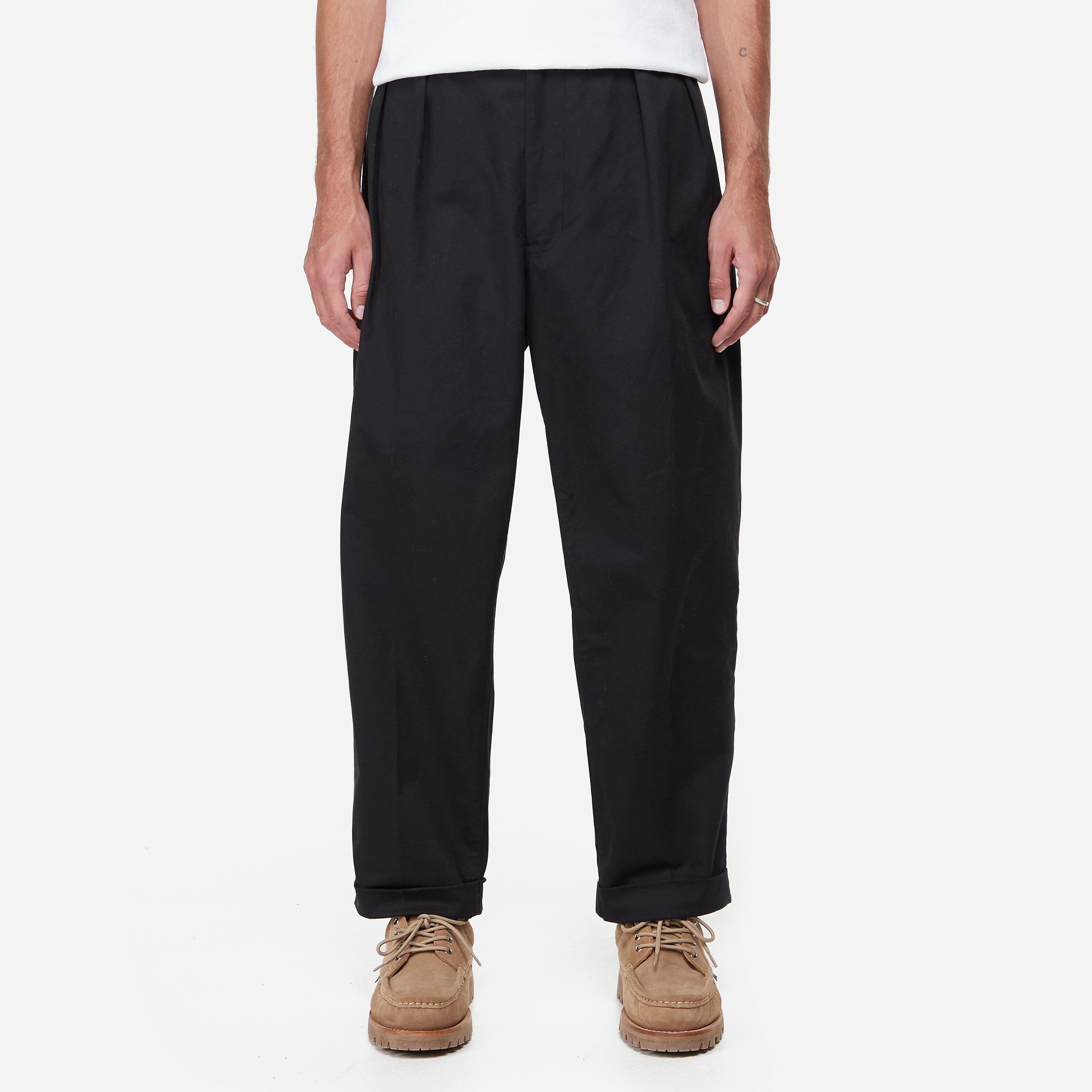 beams 2 Pleats Twill チノ　ブラック BEAMS PLUS（ビームス プラス）2 Pleats Tapered Twill（パンツ