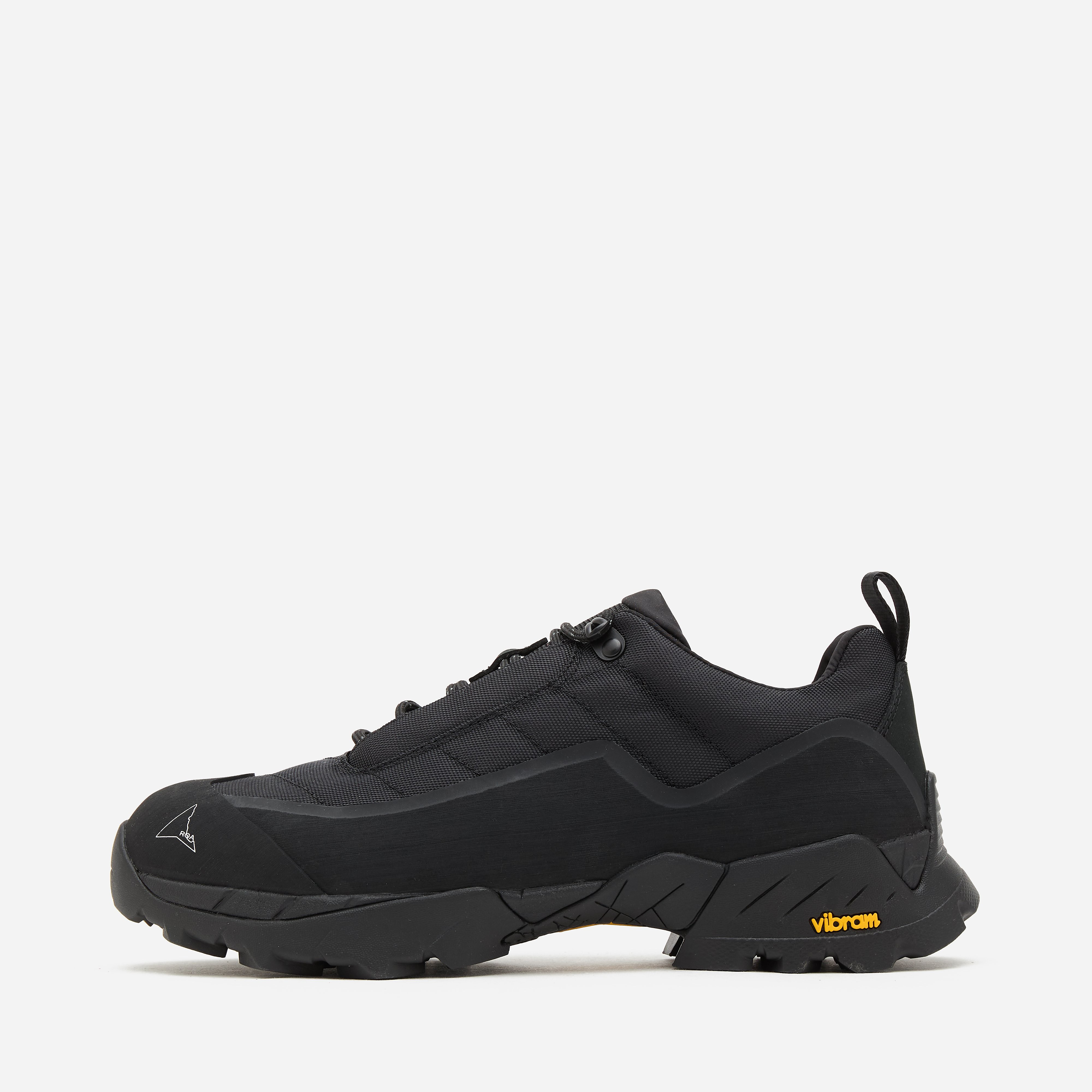 ROA Katharina, Black